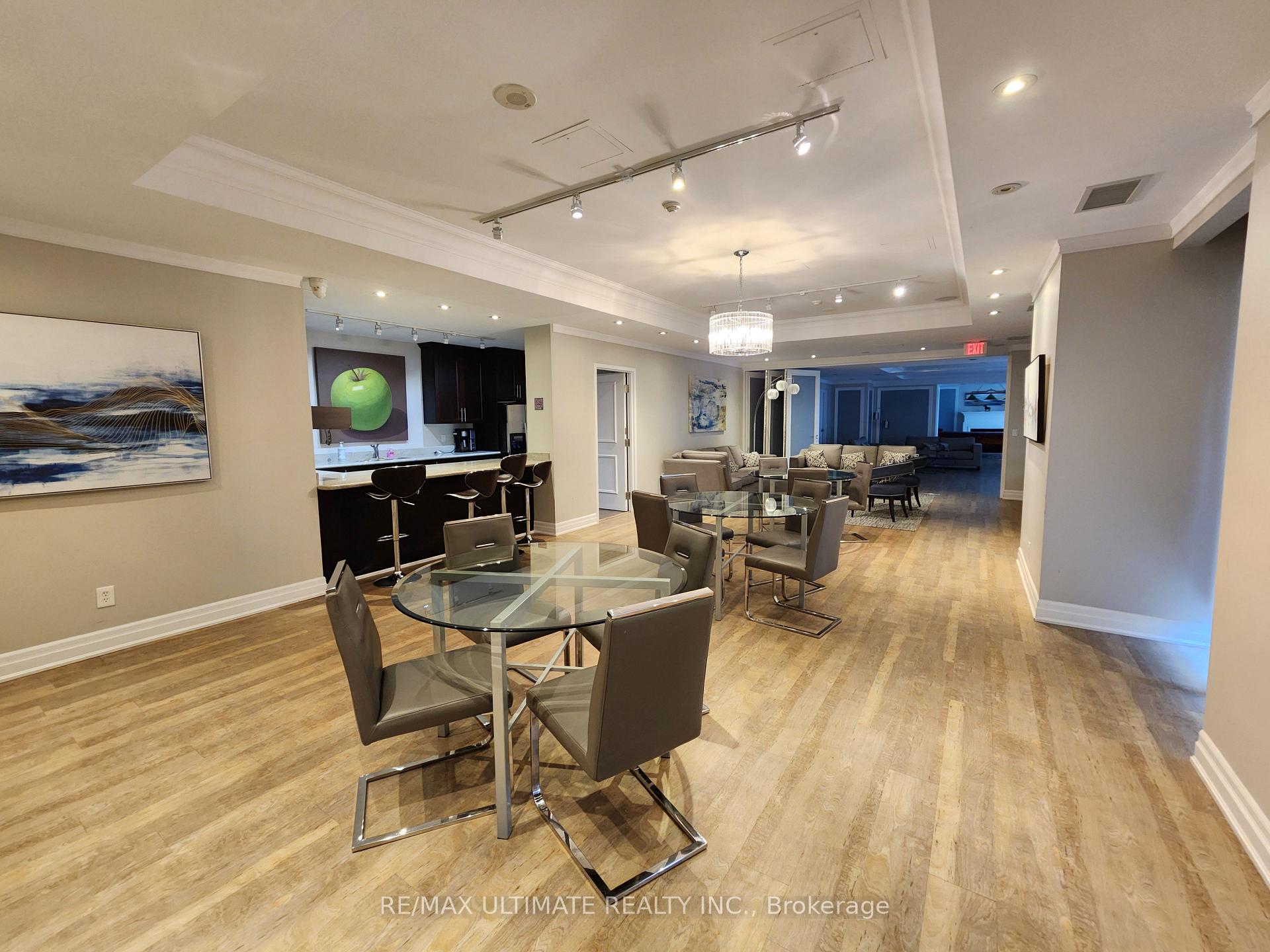 Photo 18 of Unit 701, 900 Mount Pleasant Road, Toronto, Mount Pleasant West — HOMEH