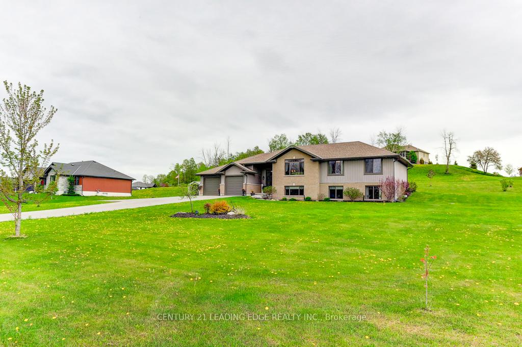 Photo 11 of 138 Hiddenvalley Drive, Belleville, Belleville Ward — HOMEH