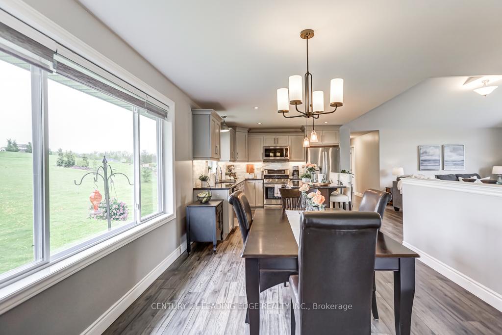 Photo 18 of 138 Hiddenvalley Drive, Belleville, Belleville Ward — HOMEH