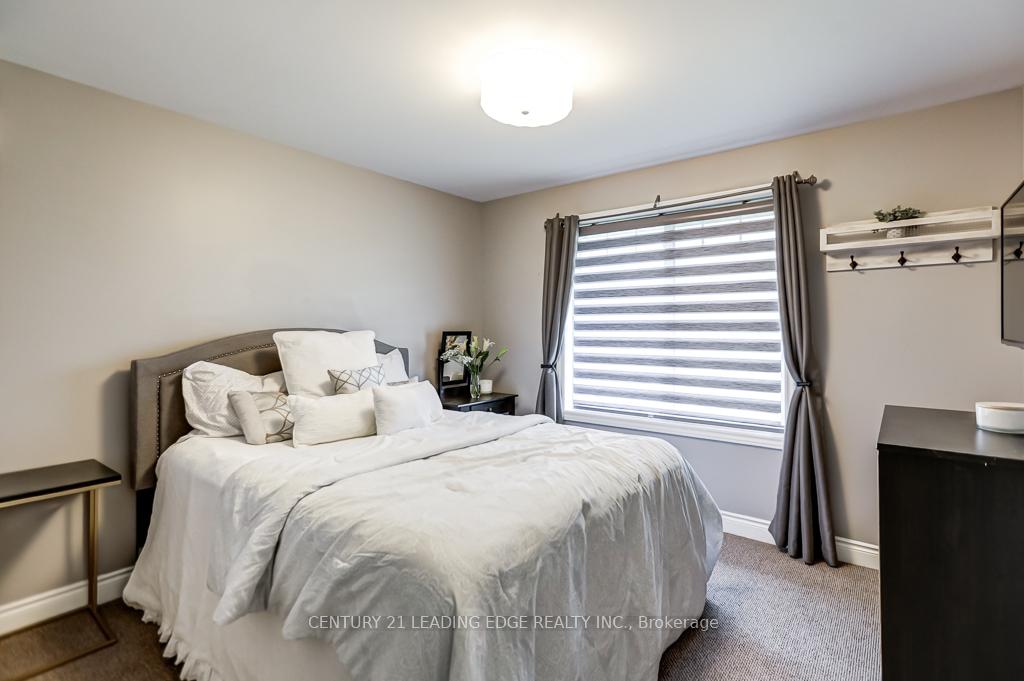 Photo 14 of 138 Hiddenvalley Drive, Belleville, Belleville Ward — HOMEH