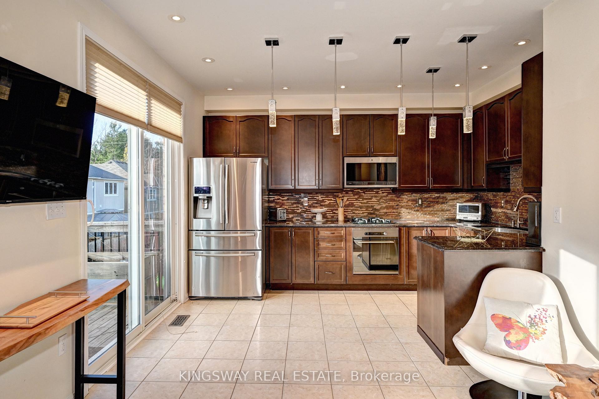 Photo 30 of 150 Holland Circle, Cambridge — HOMEH