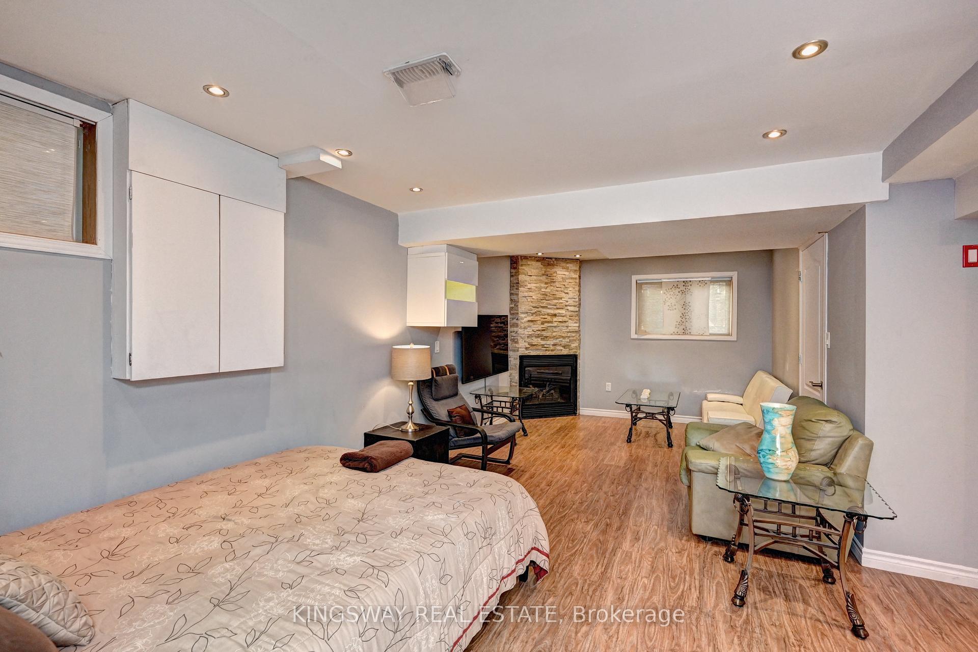 Photo 23 of 150 Holland Circle, Cambridge — HOMEH