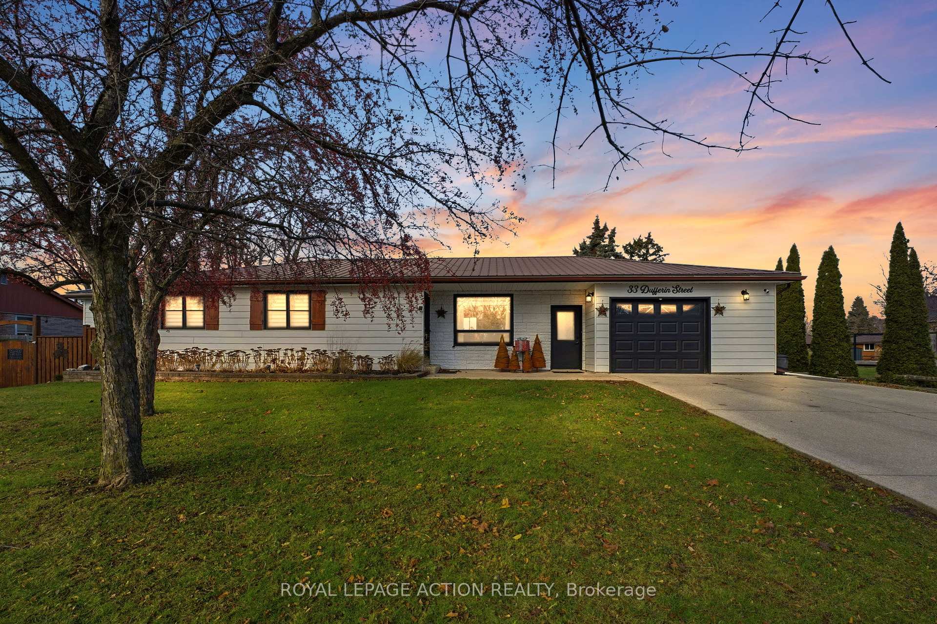 Photo 1 of 33 Dufferin Street, Brant, Burford — HOMEH