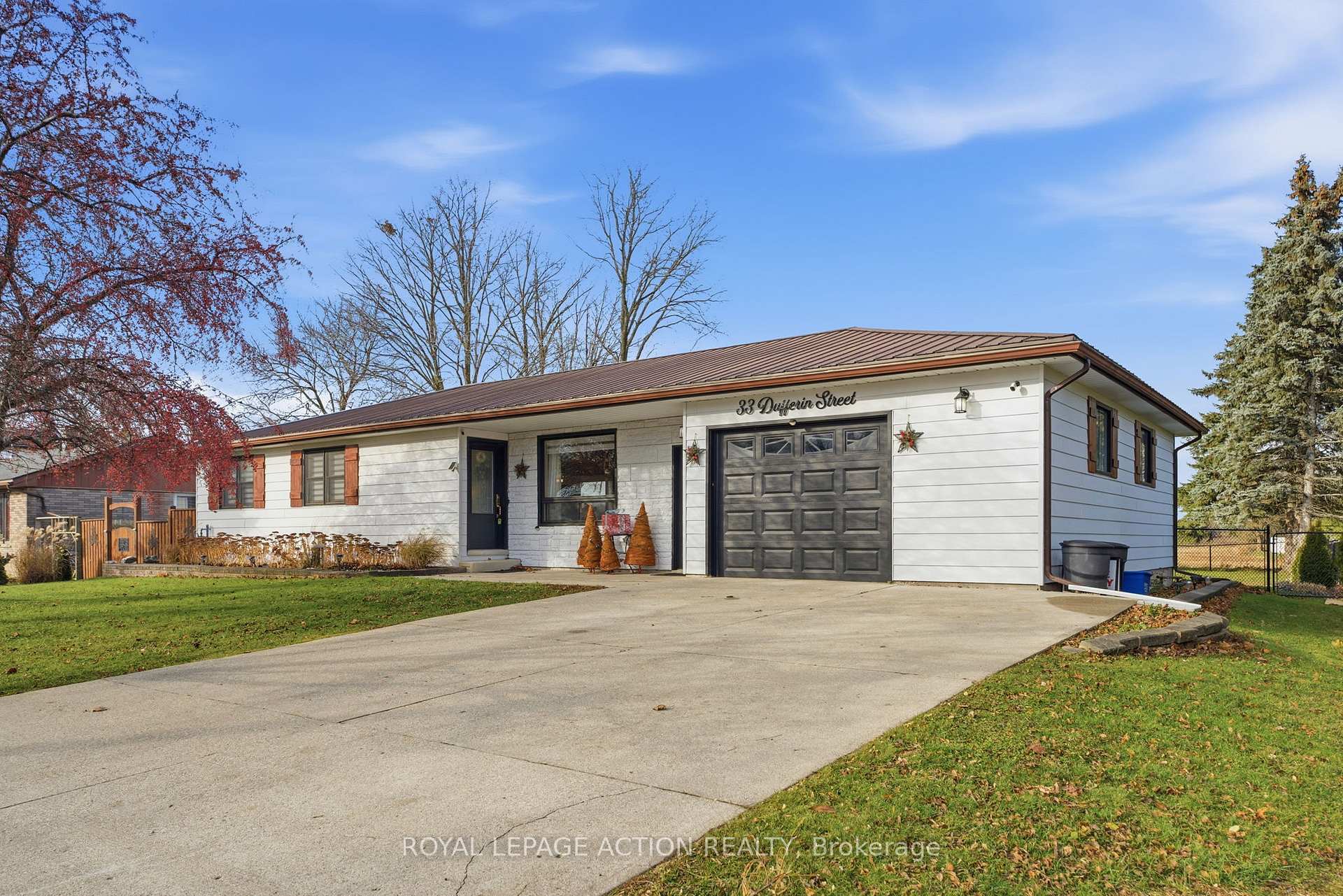 Photo 7 of 33 Dufferin Street, Brant, Burford — HOMEH