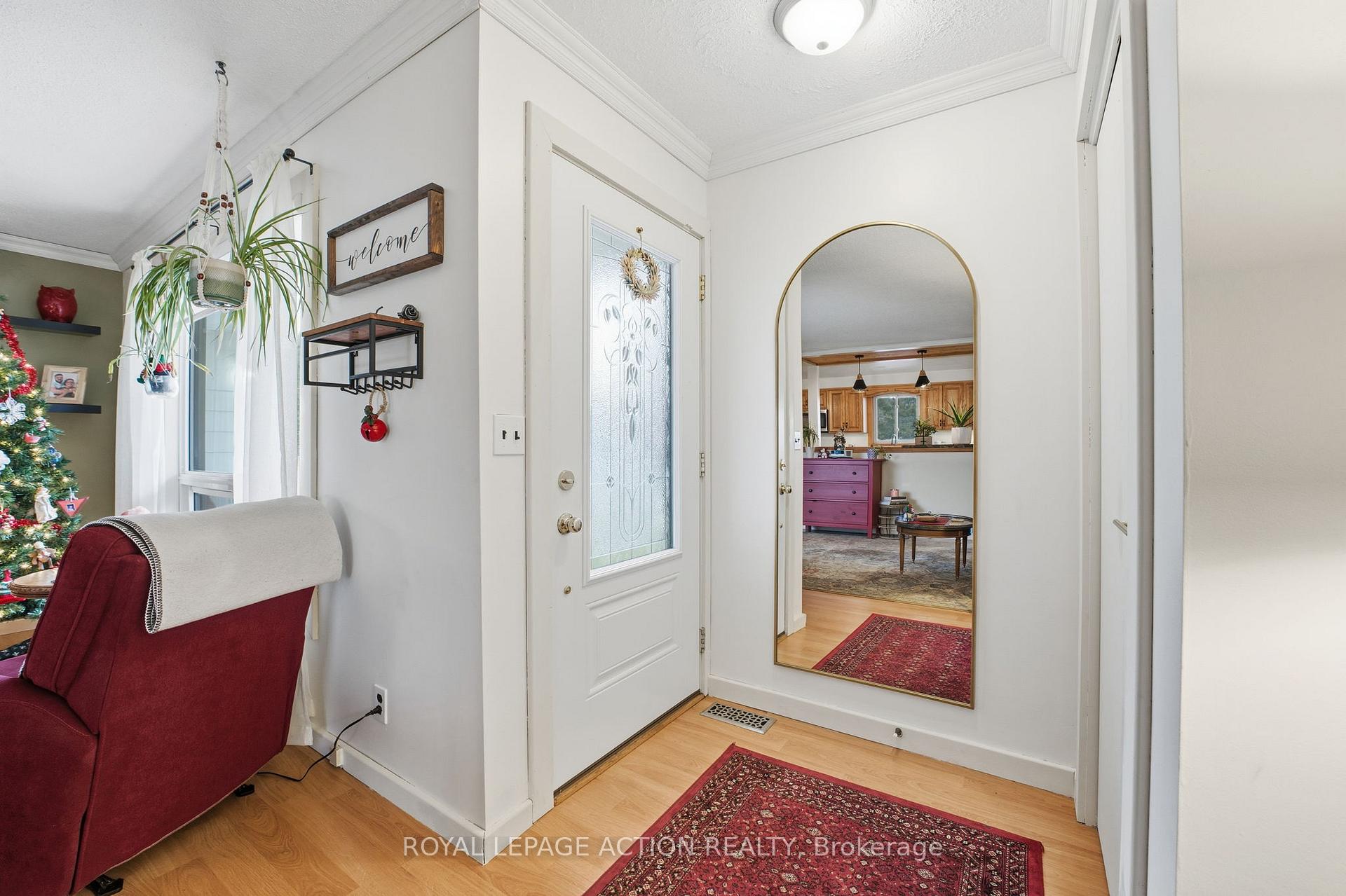 Photo 40 of 33 Dufferin Street, Brant, Burford — HOMEH