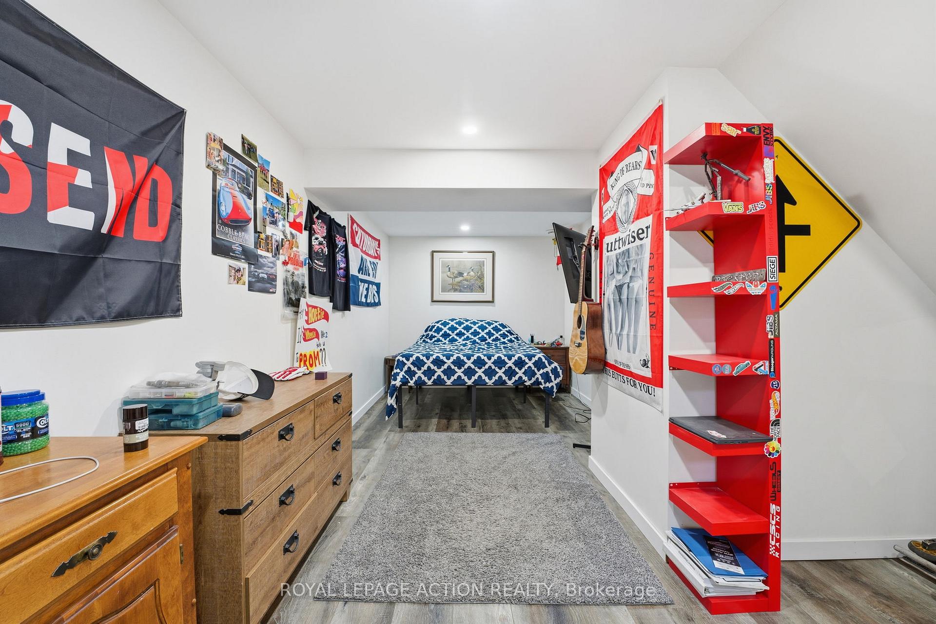Photo 39 of 33 Dufferin Street, Brant, Burford — HOMEH