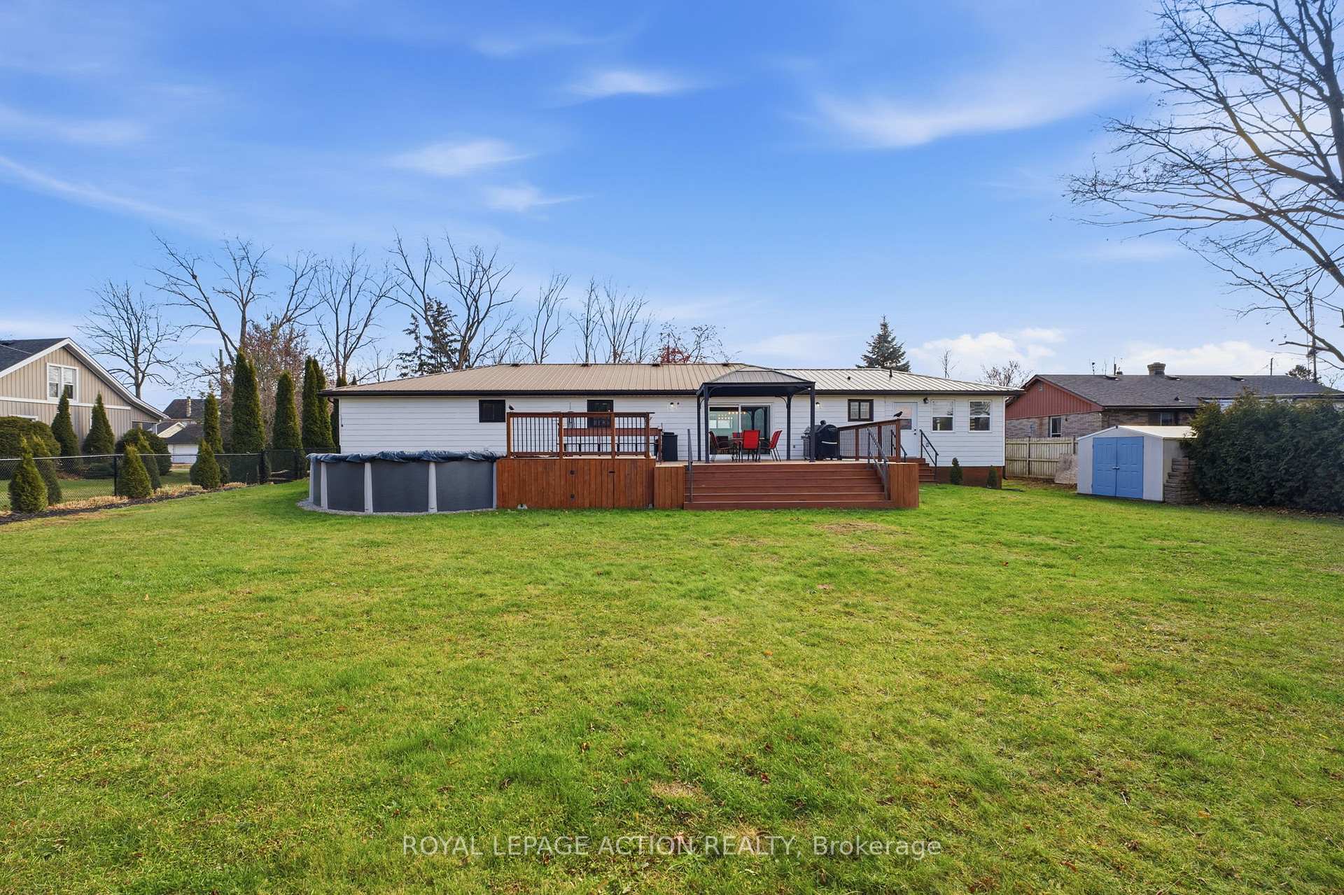 Photo 37 of 33 Dufferin Street, Brant, Burford — HOMEH