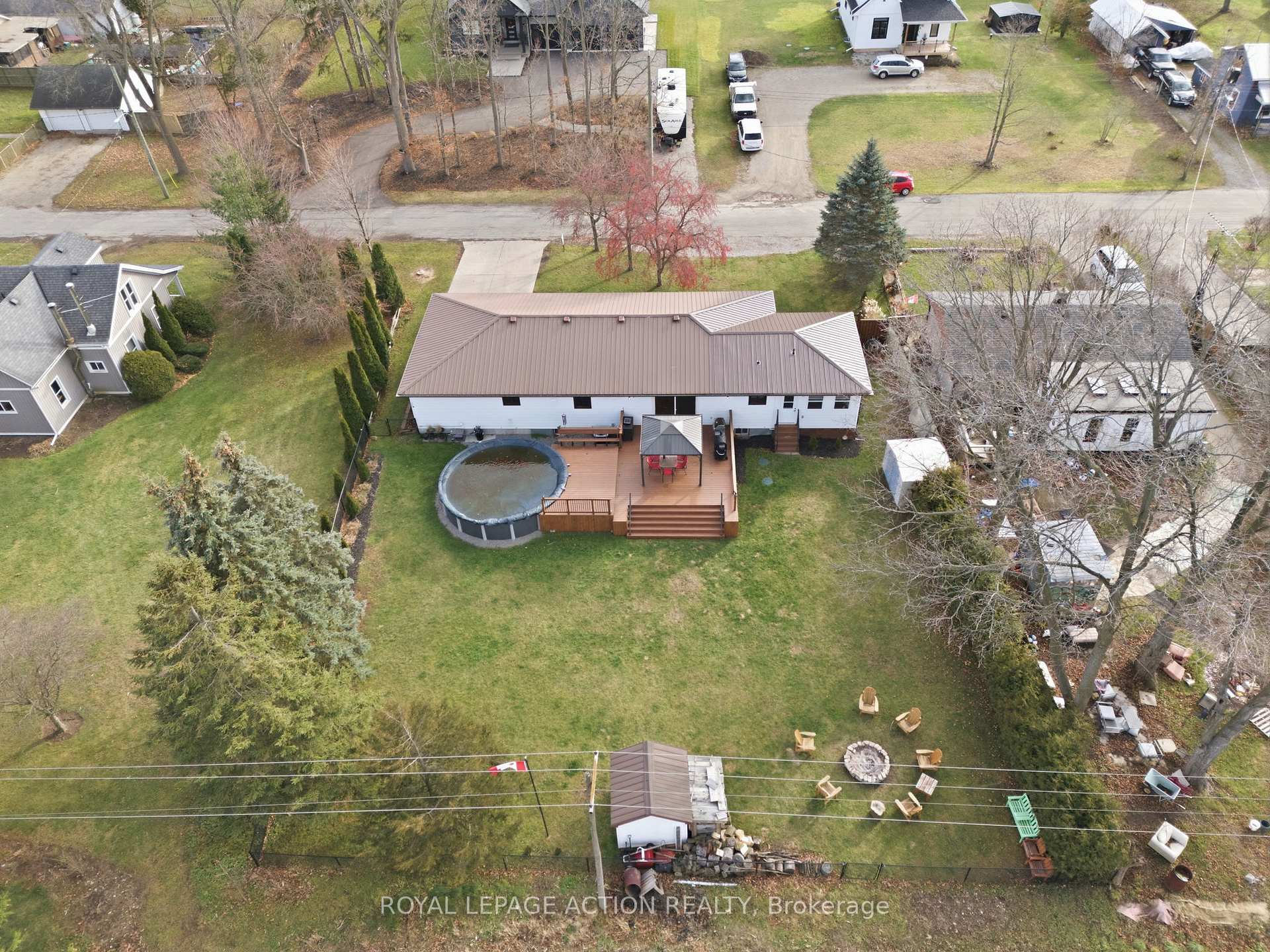 Photo 44 of 33 Dufferin Street, Brant, Burford — HOMEH