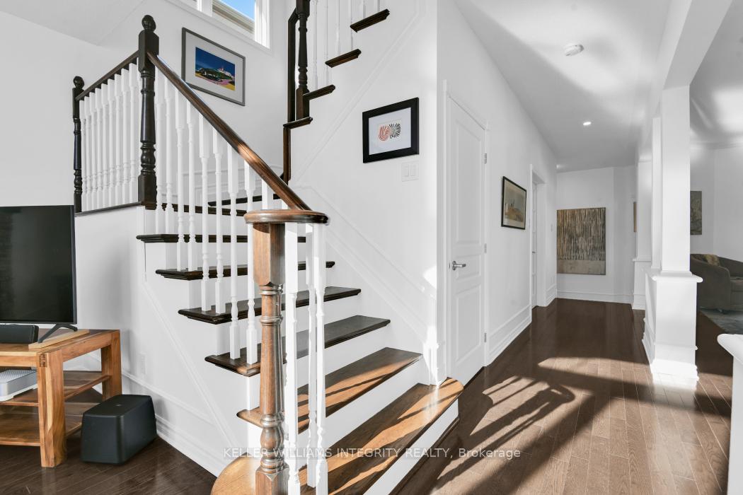 Photo 8 of 152 August Lily Crescent, Ottawa, Riverside South/Gloucester Glen — HOMEH