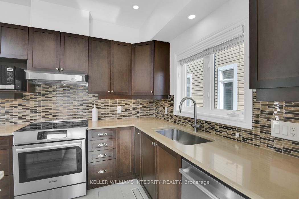 Photo 14 of 152 August Lily Crescent, Ottawa, Riverside South/Gloucester Glen — HOMEH