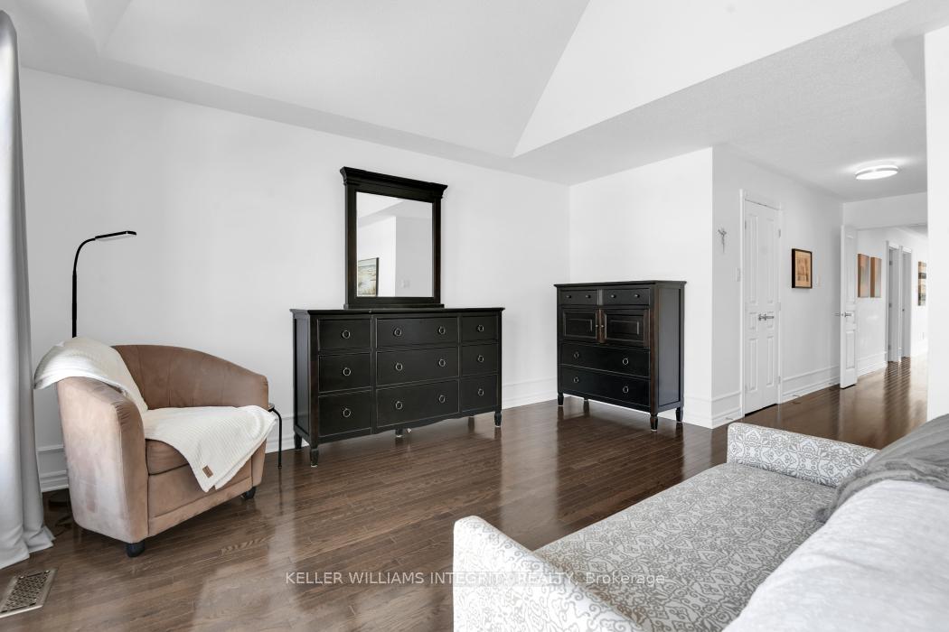 Photo 21 of 152 August Lily Crescent, Ottawa, Riverside South/Gloucester Glen — HOMEH