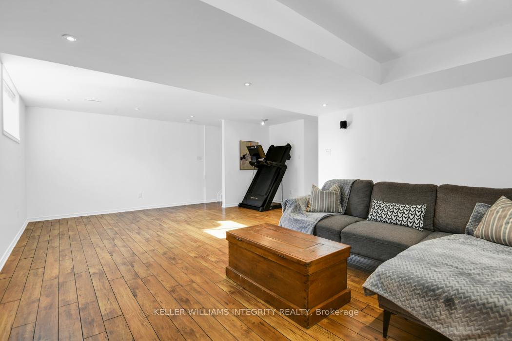 Photo 32 of 152 August Lily Crescent, Ottawa, Riverside South/Gloucester Glen — HOMEH