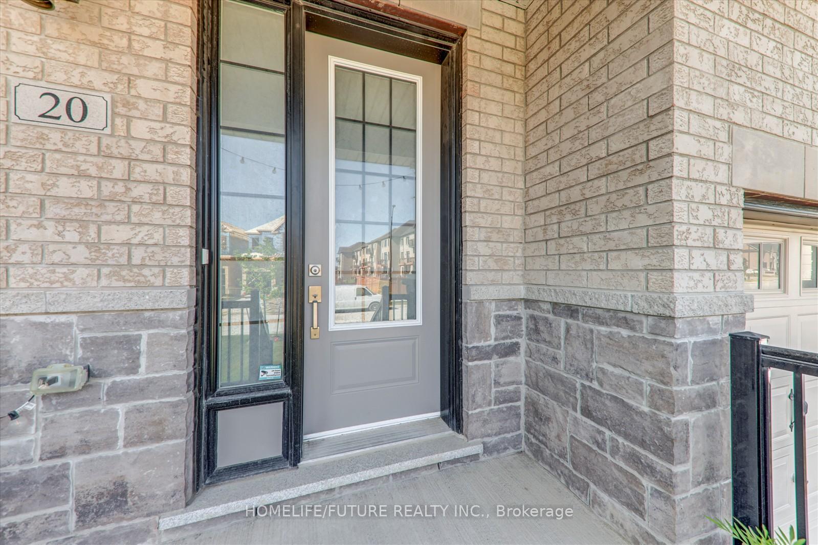 Photo 6 of 20 Deer Ridge Crescent, Whitby, Rural Whitby — HOMEH