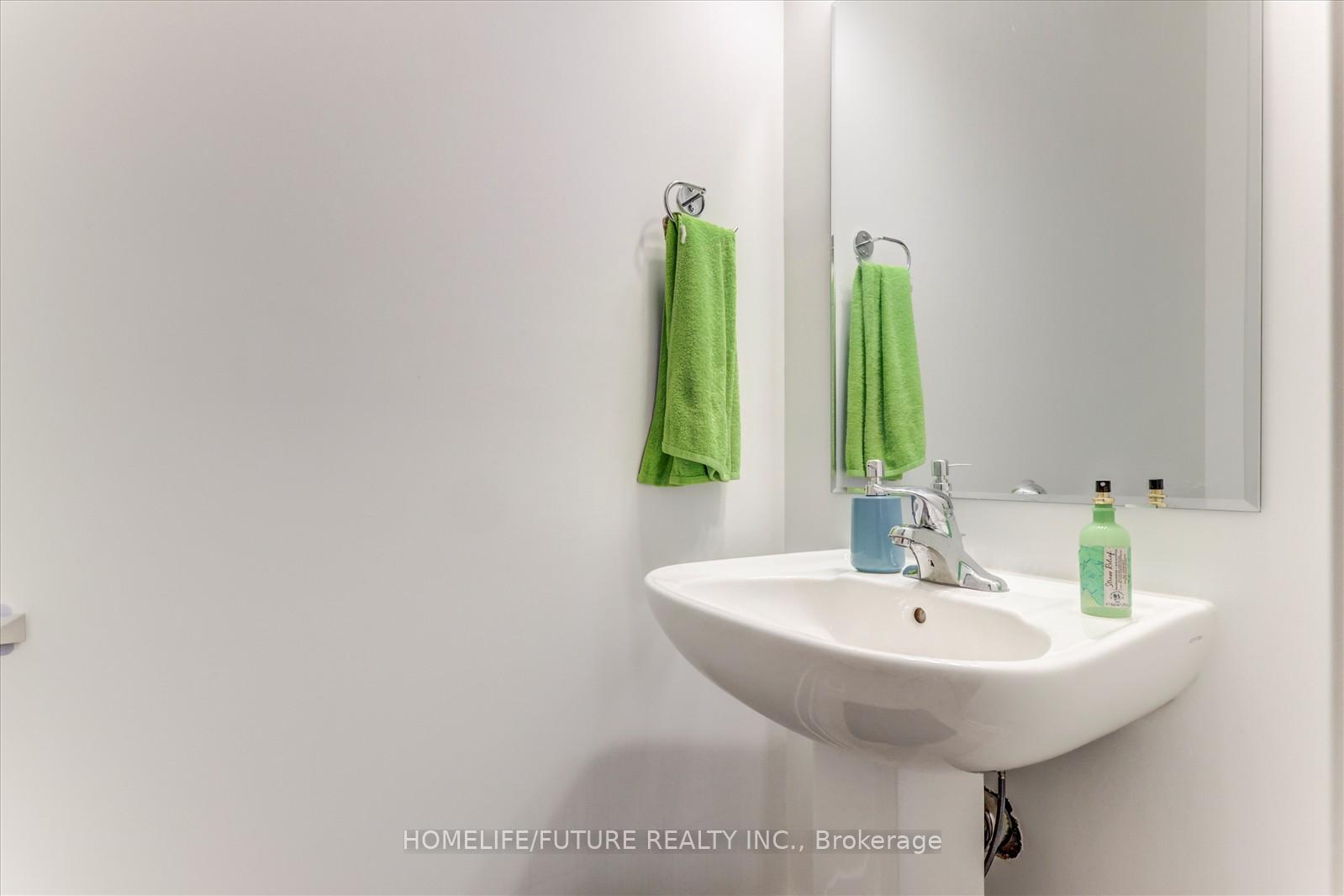 Photo 11 of 20 Deer Ridge Crescent, Whitby, Rural Whitby — HOMEH