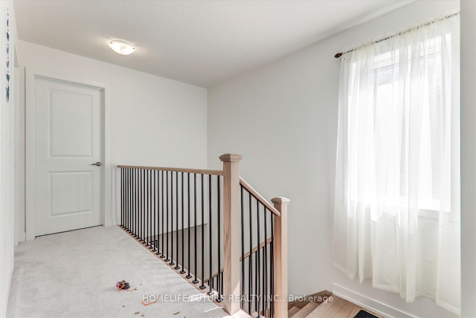 Photo 19 of 20 Deer Ridge Crescent, Whitby, Rural Whitby — HOMEH