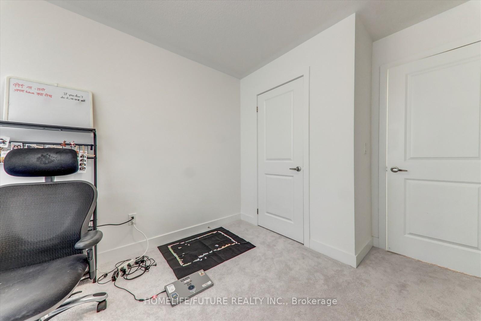 Photo 24 of 20 Deer Ridge Crescent, Whitby, Rural Whitby — HOMEH