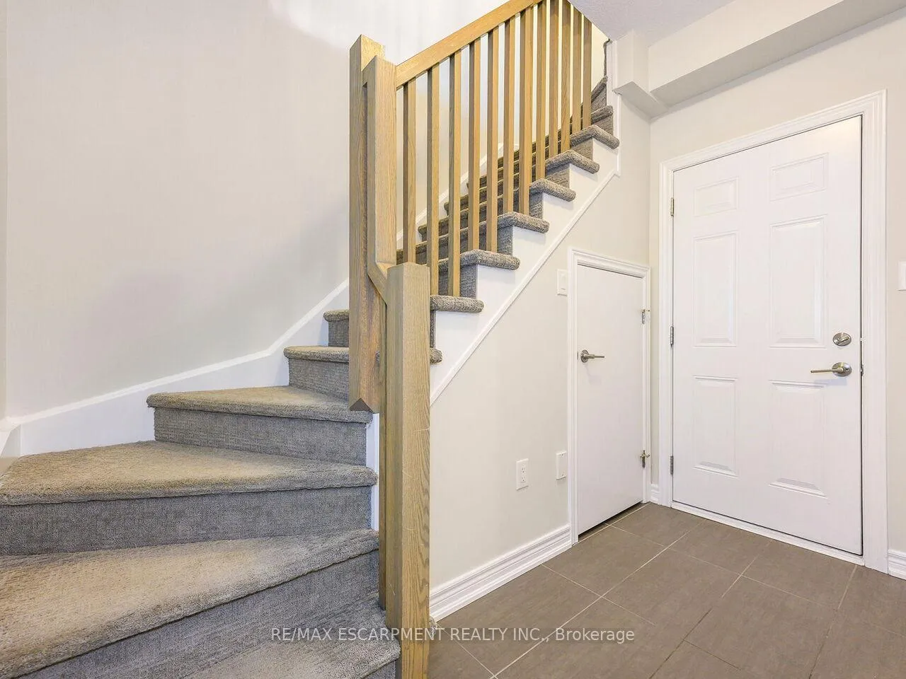 Photo 8 of Unit 84, 515 Winston Road, Grimsby, Grimsby Beach — HOMEH
