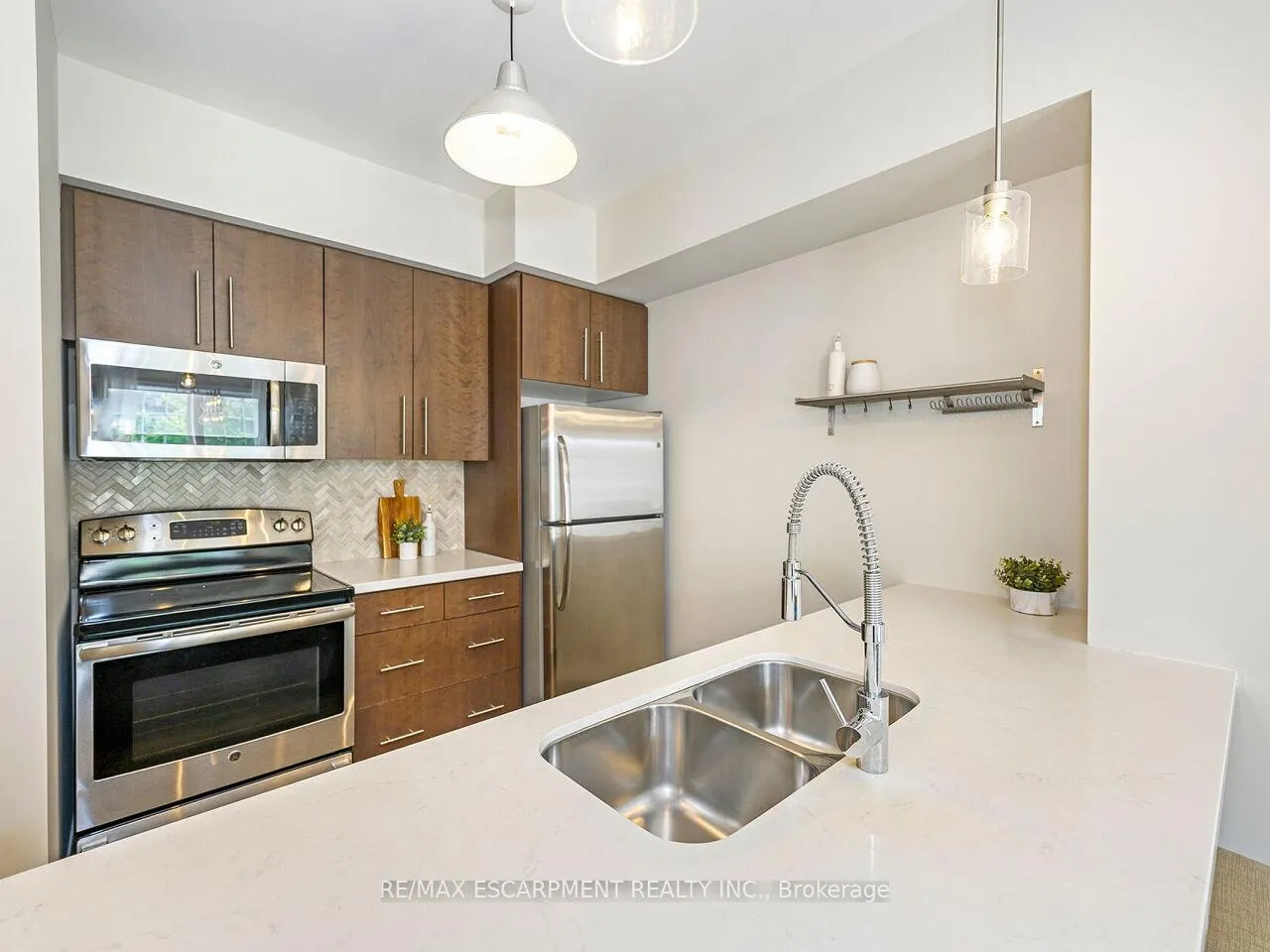 Photo 30 of Unit 84, 515 Winston Road, Grimsby, Grimsby Beach — HOMEH
