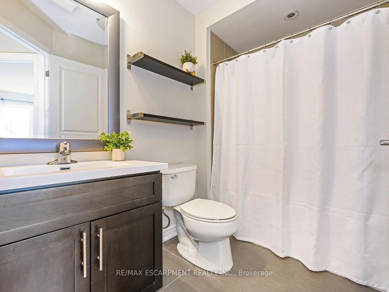 Photo 38 of Unit 84, 515 Winston Road, Grimsby, Grimsby Beach — HOMEH