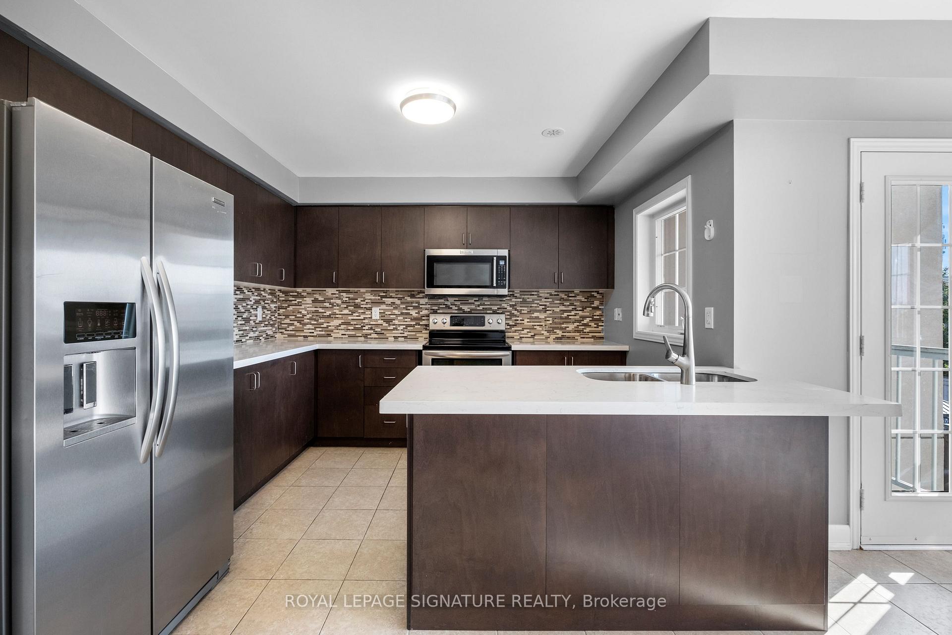 Photo 15 of 161 Hawkview Boulevard, Vaughan, Vellore Village — HOMEH