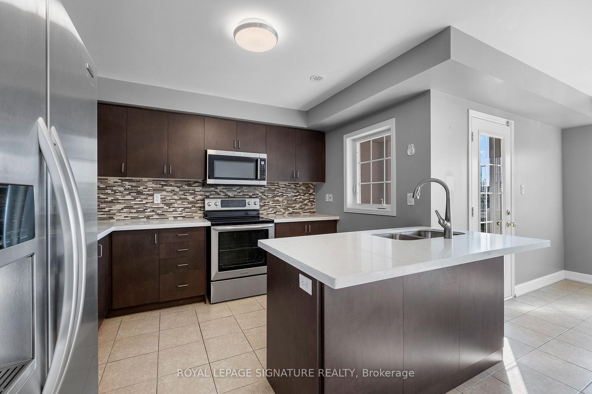 Photo 11 of 161 Hawkview Boulevard, Vaughan, Vellore Village — HOMEH