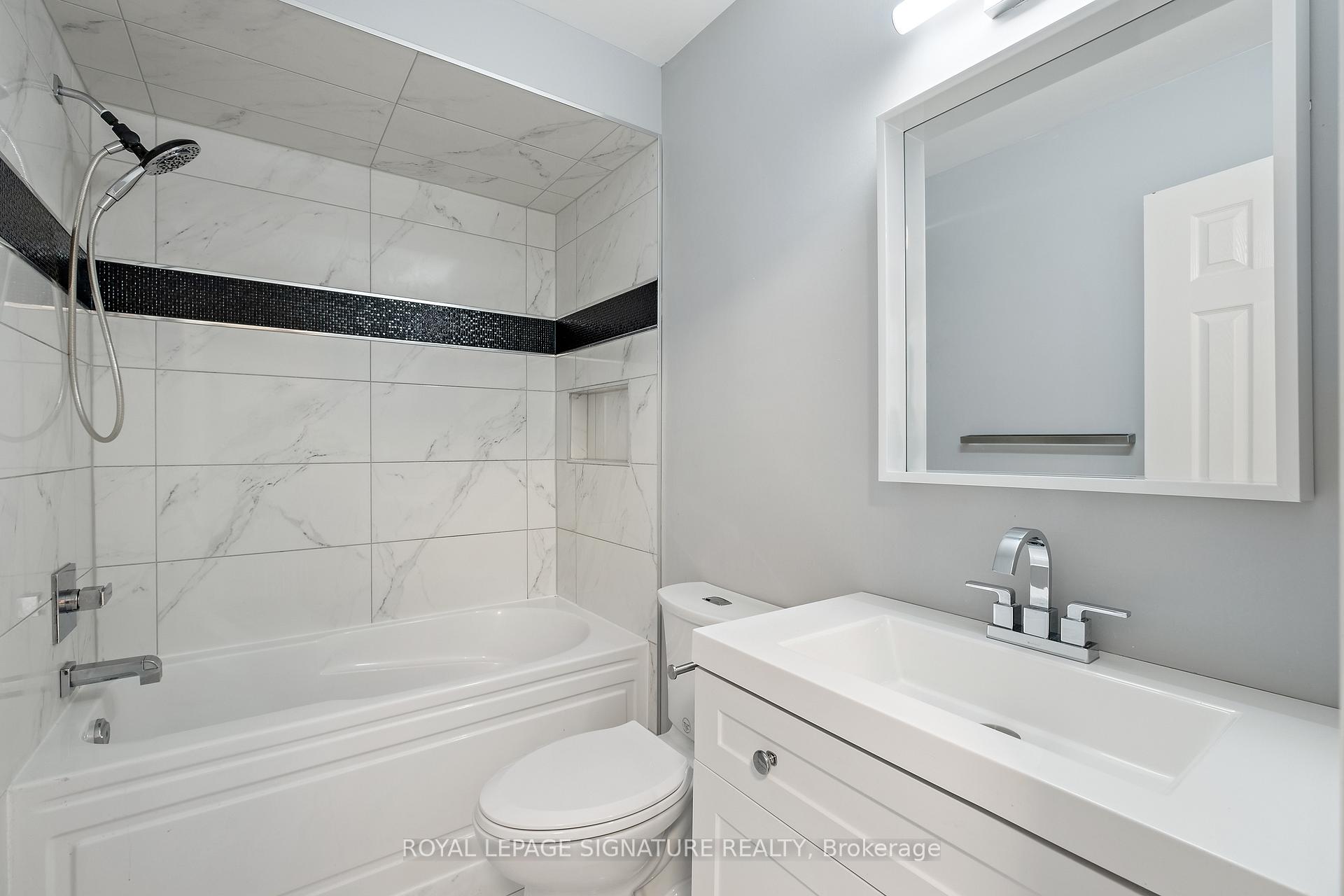 Photo 7 of 161 Hawkview Boulevard, Vaughan, Vellore Village — HOMEH