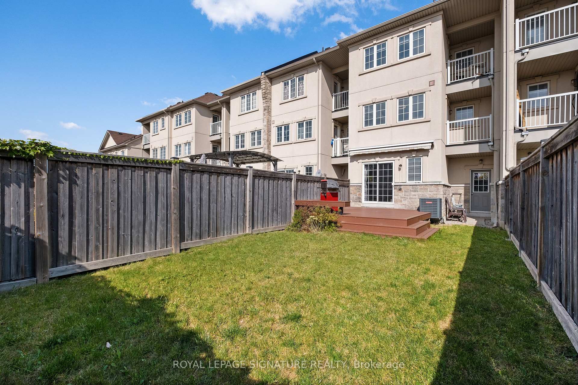 Photo 14 of 161 Hawkview Boulevard, Vaughan, Vellore Village — HOMEH