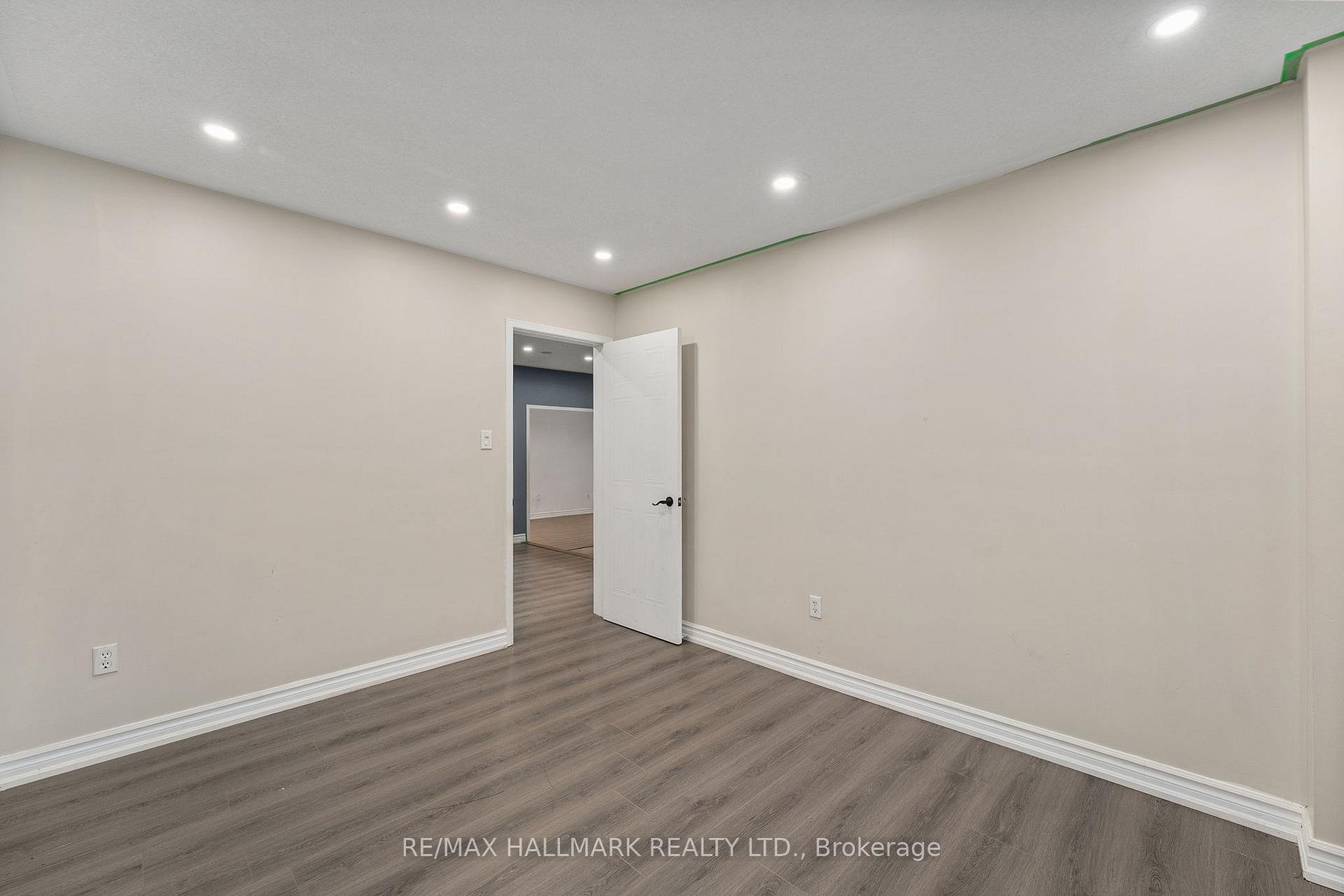 Photo 16 of 981 Deer Valley Drive, Oshawa, Northglen — HOMEH