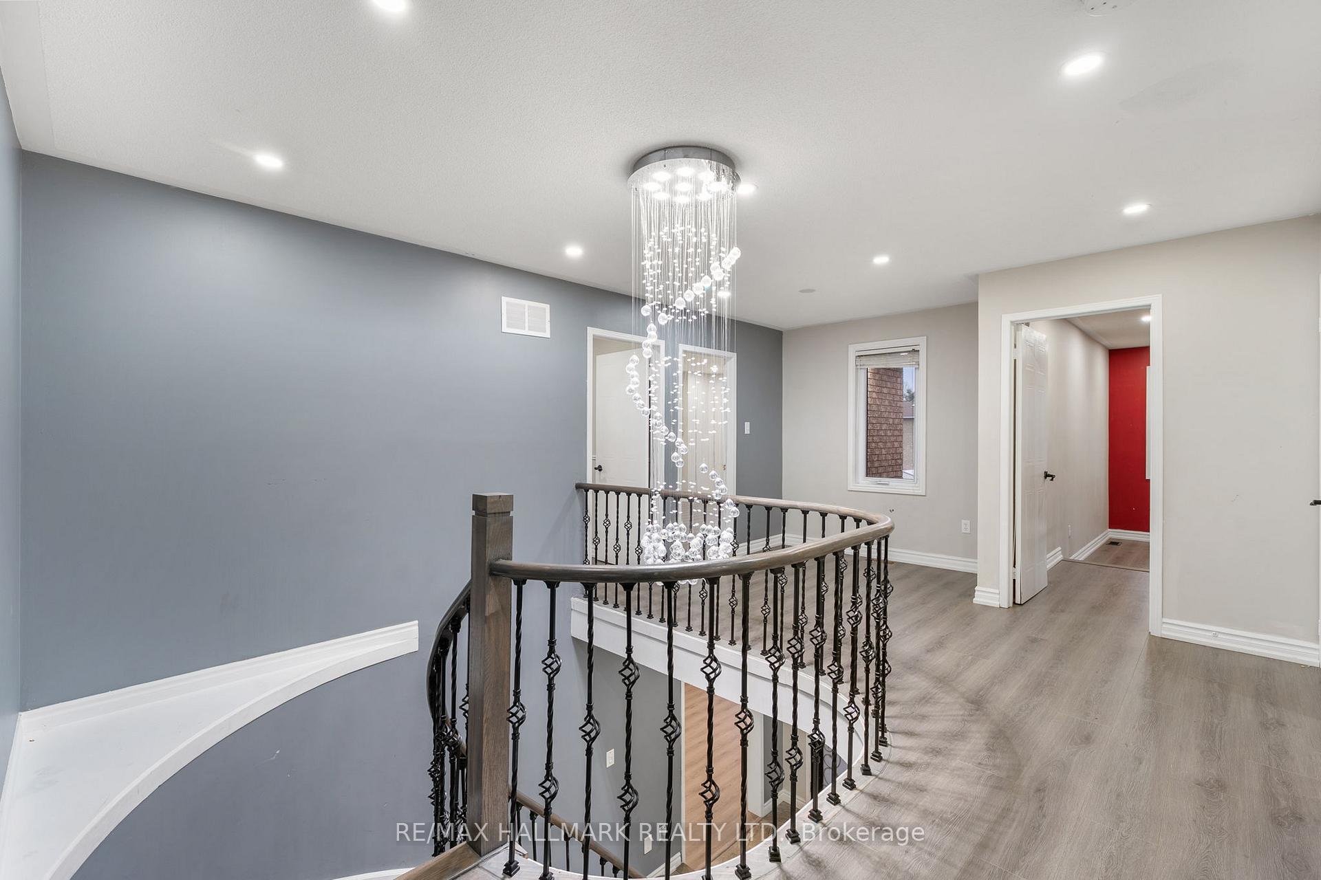 Photo 19 of 981 Deer Valley Drive, Oshawa, Northglen — HOMEH