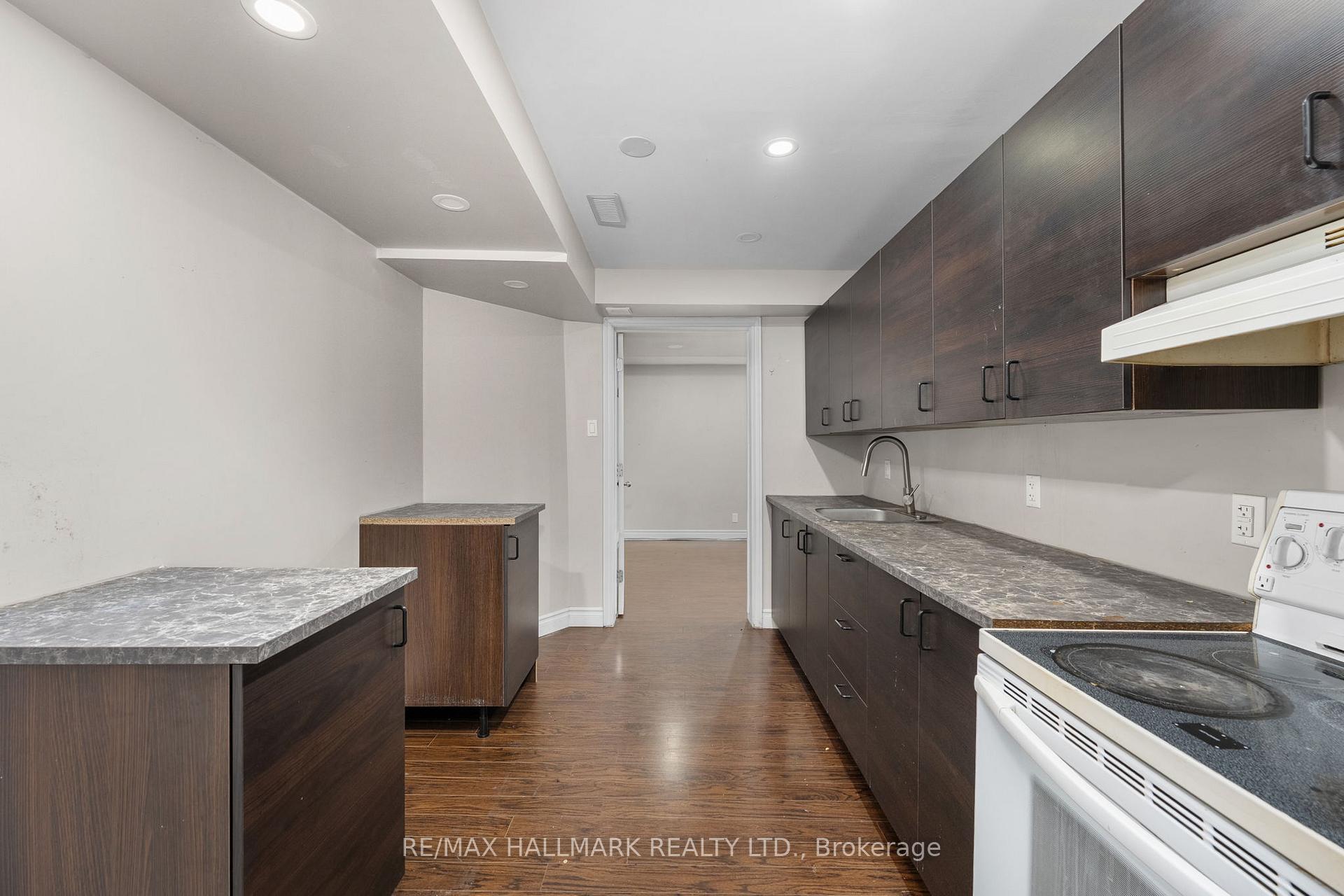 Photo 38 of 981 Deer Valley Drive, Oshawa, Northglen — HOMEH