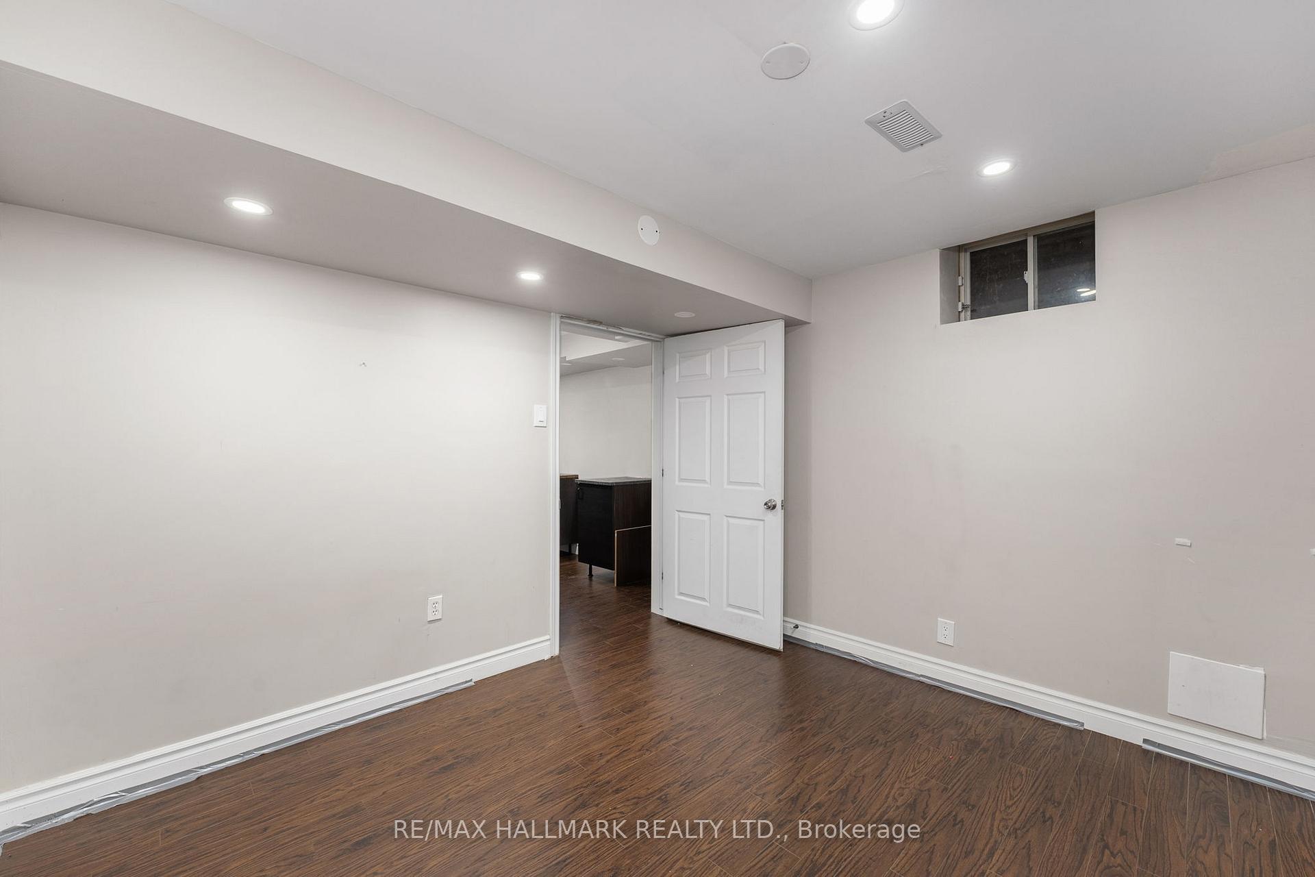 Photo 37 of 981 Deer Valley Drive, Oshawa, Northglen — HOMEH