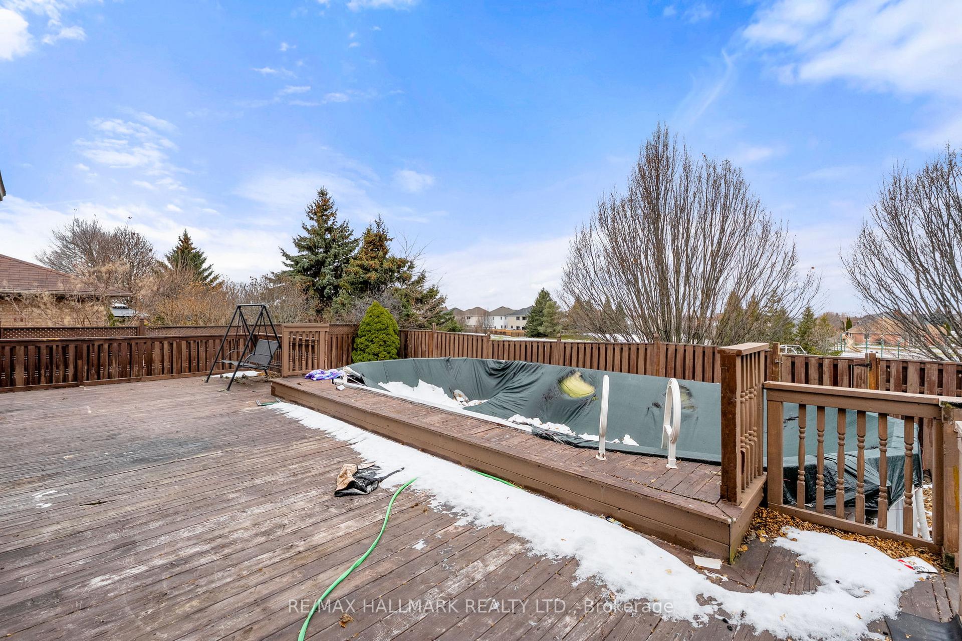 Photo 40 of 981 Deer Valley Drive, Oshawa, Northglen — HOMEH