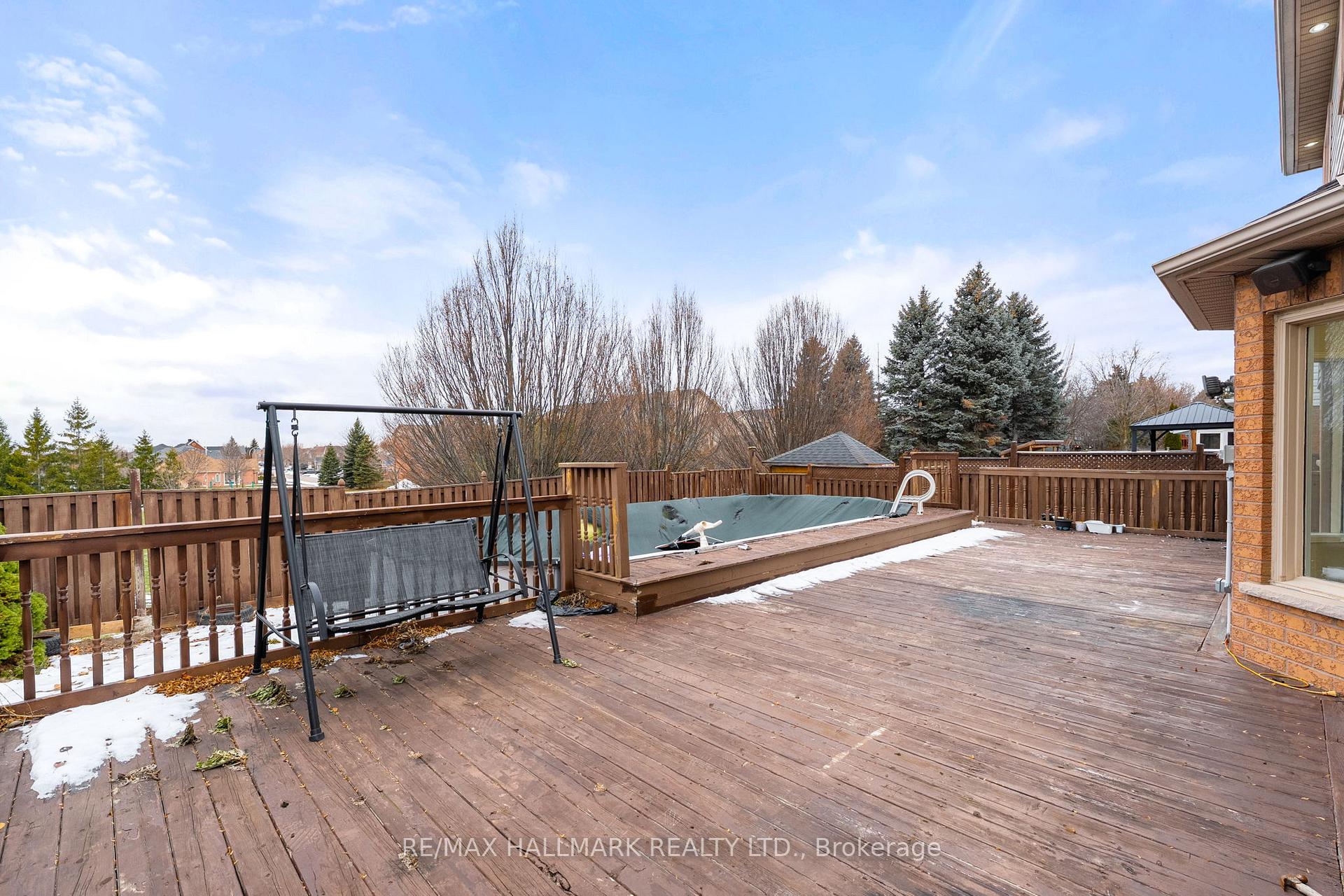 Photo 46 of 981 Deer Valley Drive, Oshawa, Northglen — HOMEH