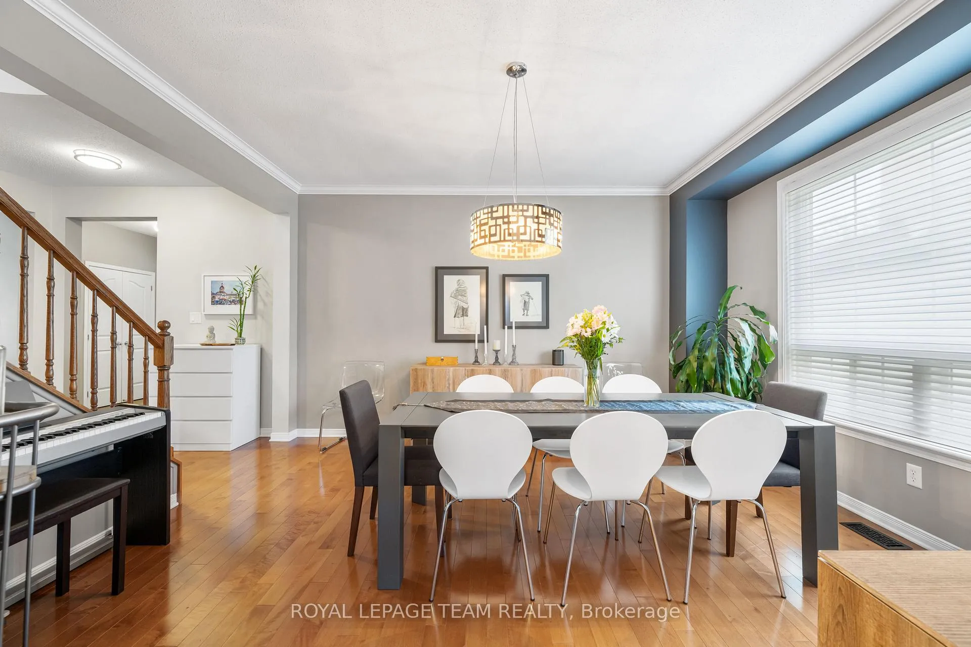 Photo 10 of 47 Blackshire Circle, Ottawa, Barrhaven - Stonebridge — HOMEH