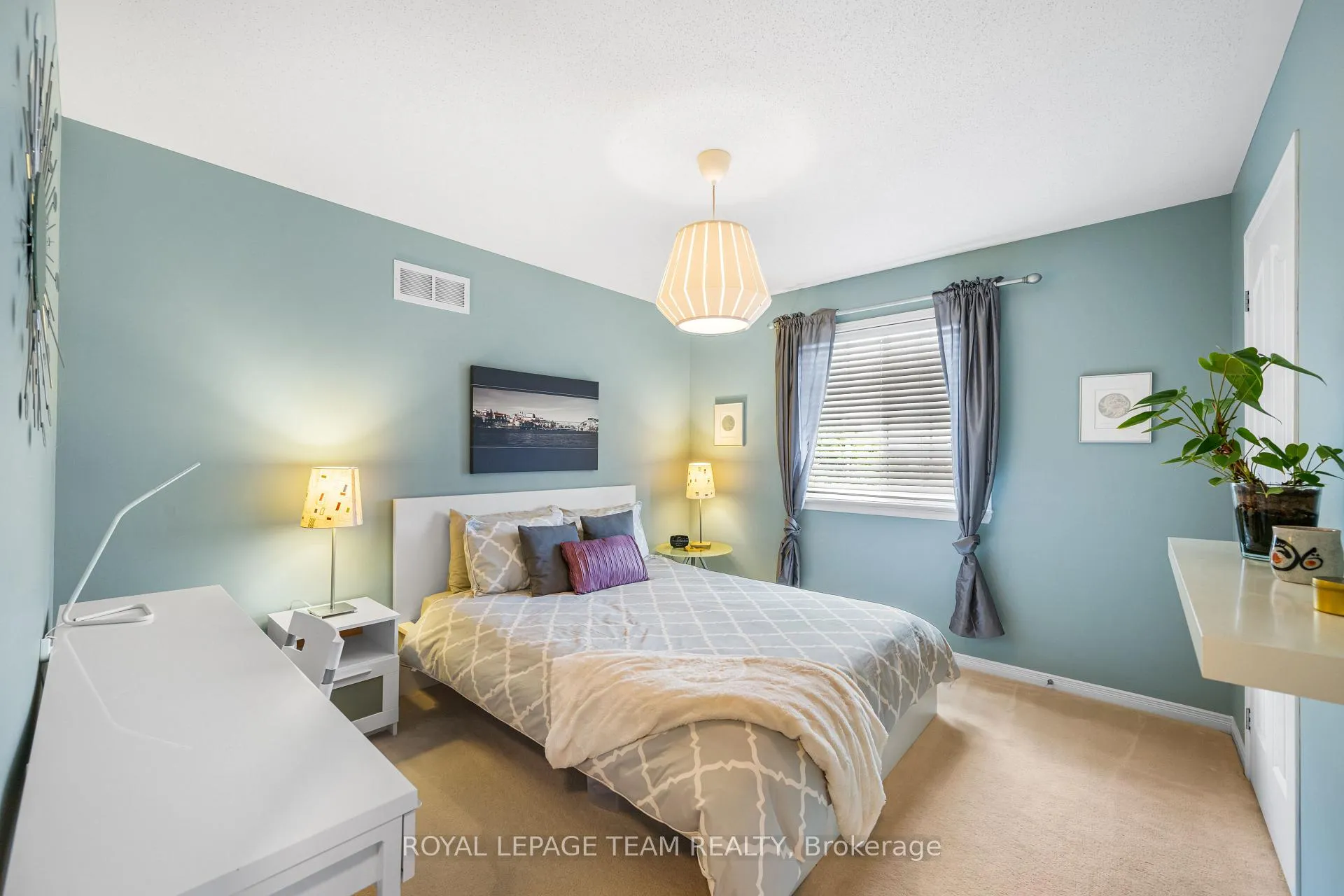 Photo 25 of 47 Blackshire Circle, Ottawa, Barrhaven - Stonebridge — HOMEH