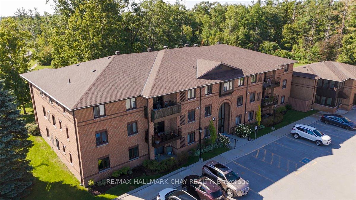 Front of Unit 335, 10 Coulter Street