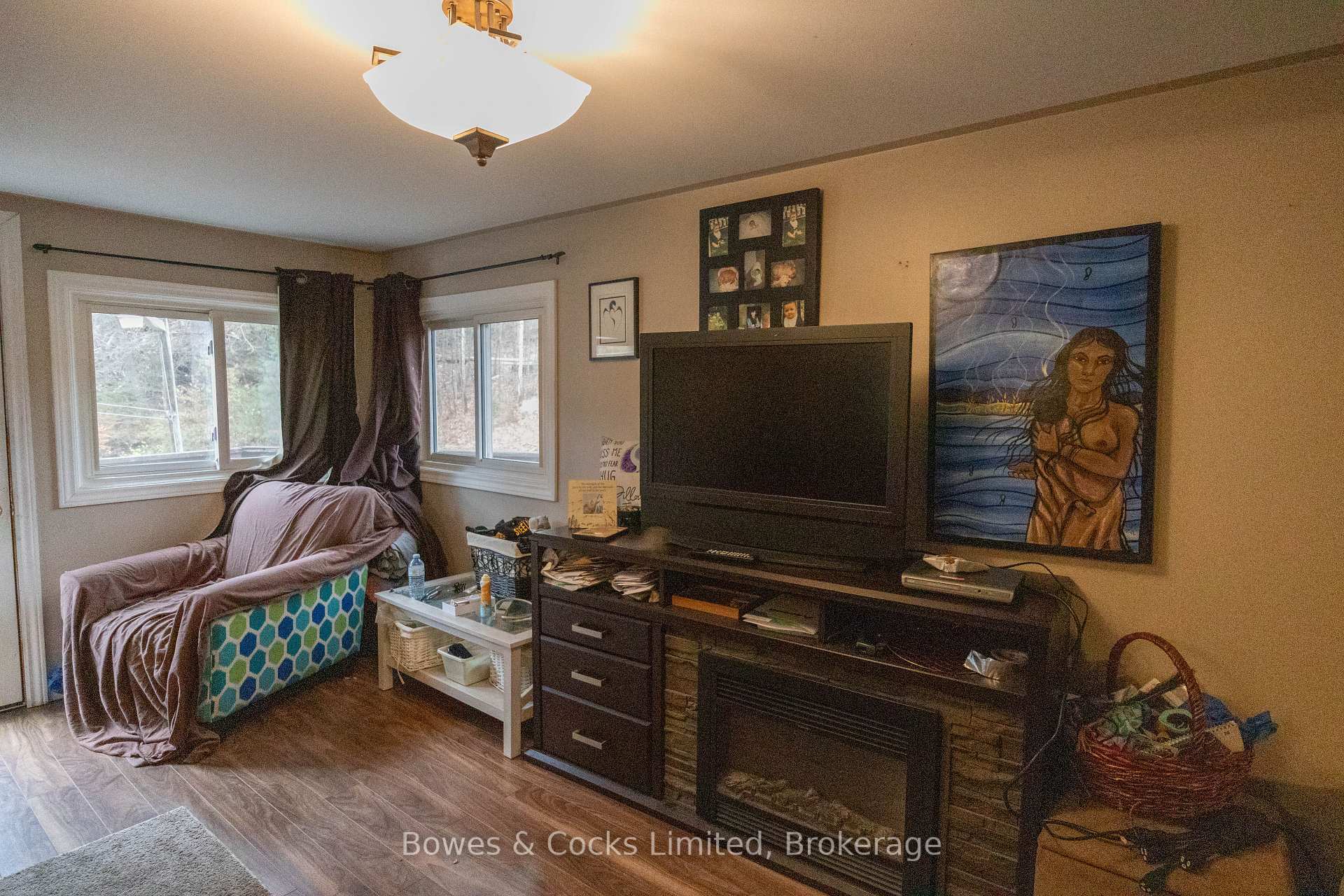 Photo 11 of 35 Cleak Avenue, Bancroft, Bancroft Ward — HOMEH