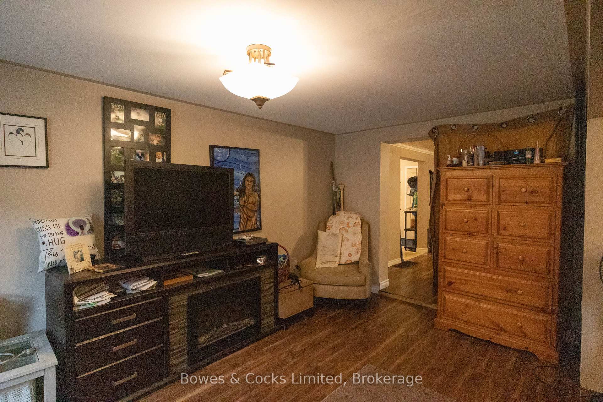 Photo 20 of 35 Cleak Avenue, Bancroft, Bancroft Ward — HOMEH