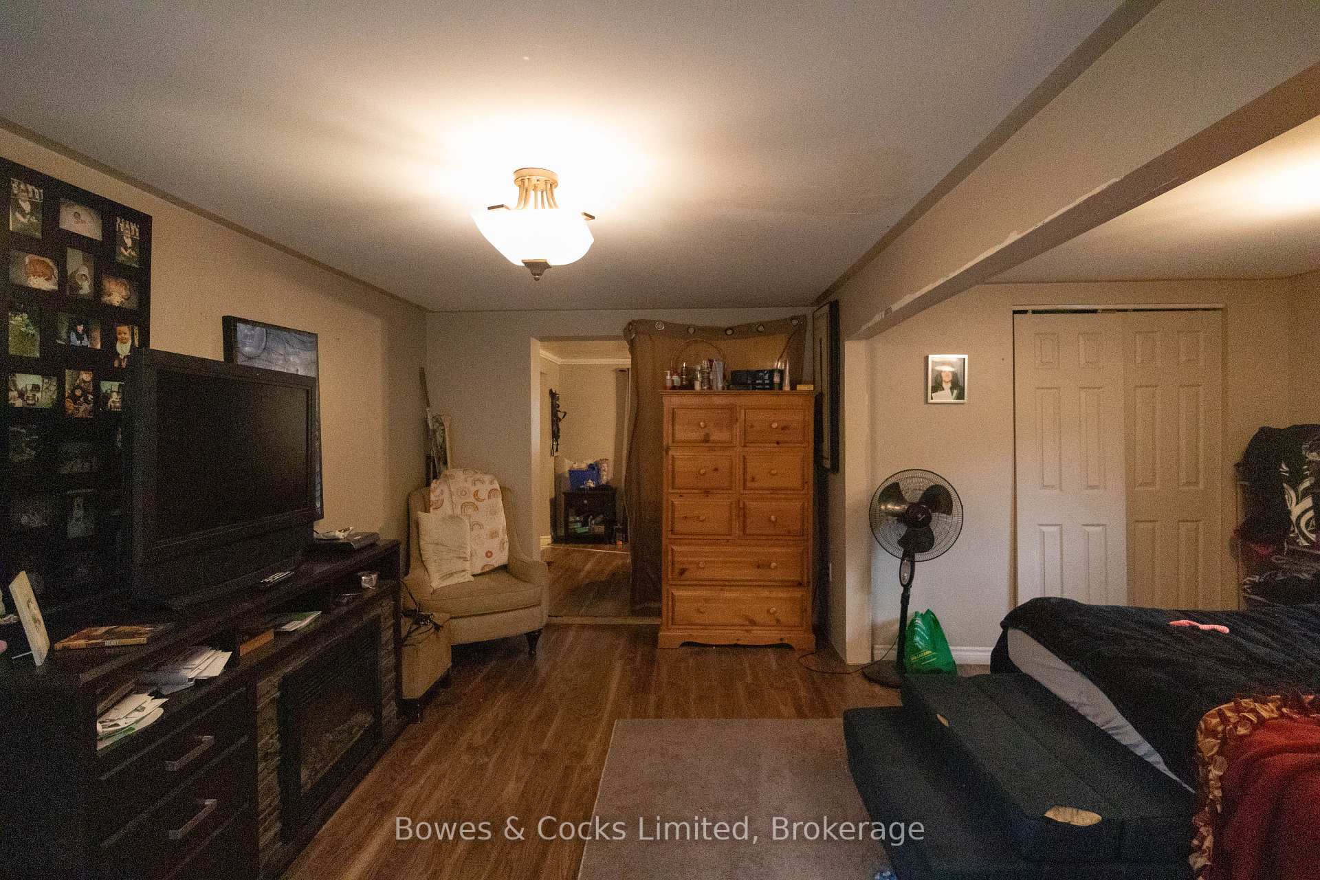 Photo 37 of 35 Cleak Avenue, Bancroft, Bancroft Ward — HOMEH