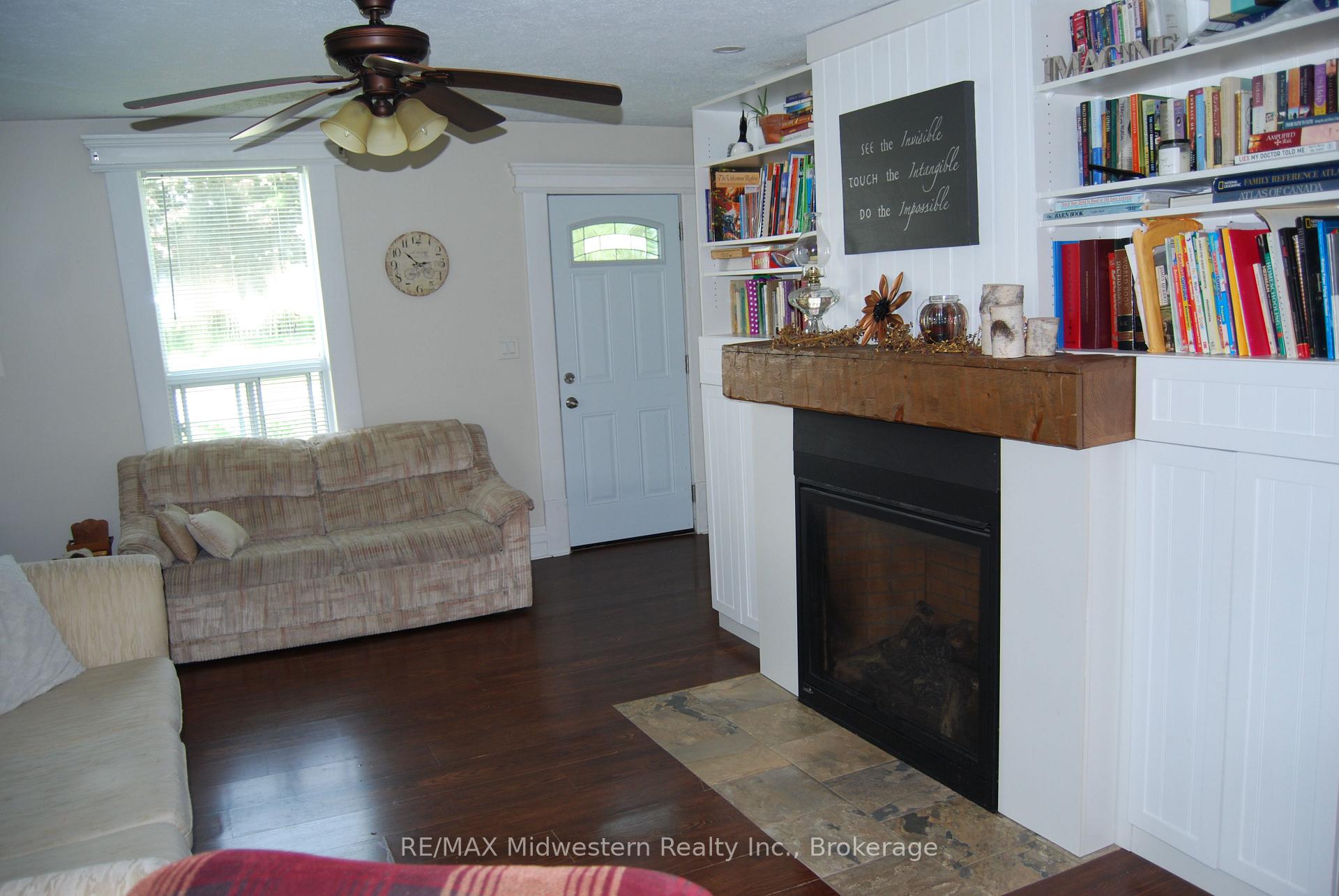 Photo 9 of 410 Temple Street, Minto — HOMEH