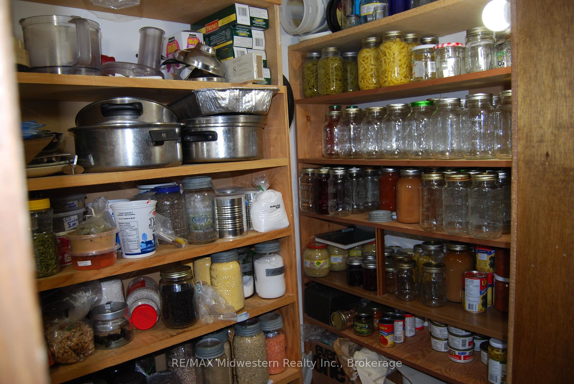 Photo 2 of 410 Temple Street, Minto — HOMEH