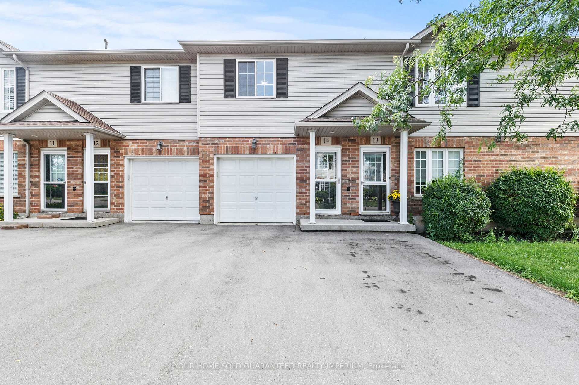 Front of Unit 14, 996 Rymal Road E