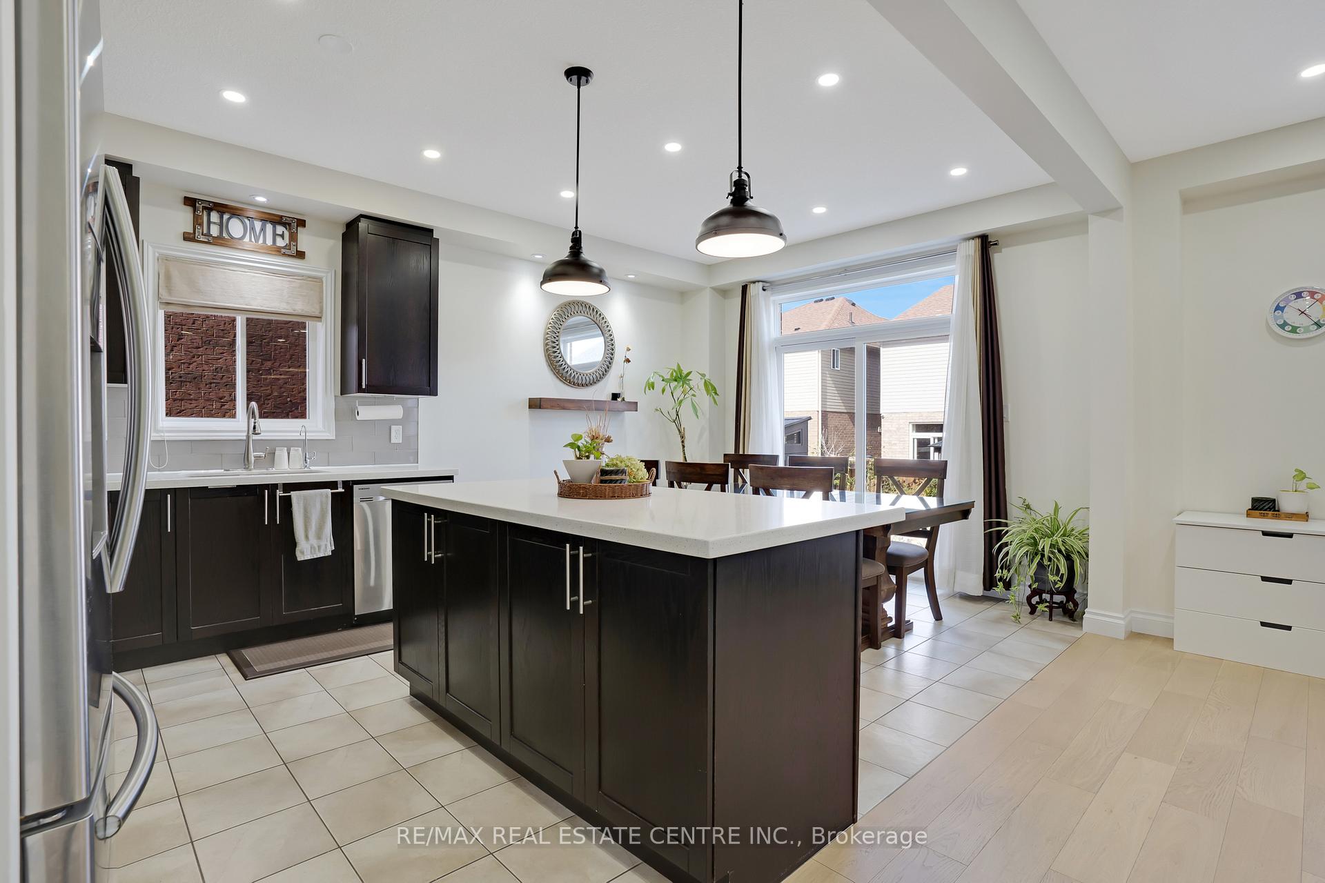 Photo 11 of 46 Stillwater Street, Kitchener — HOMEH