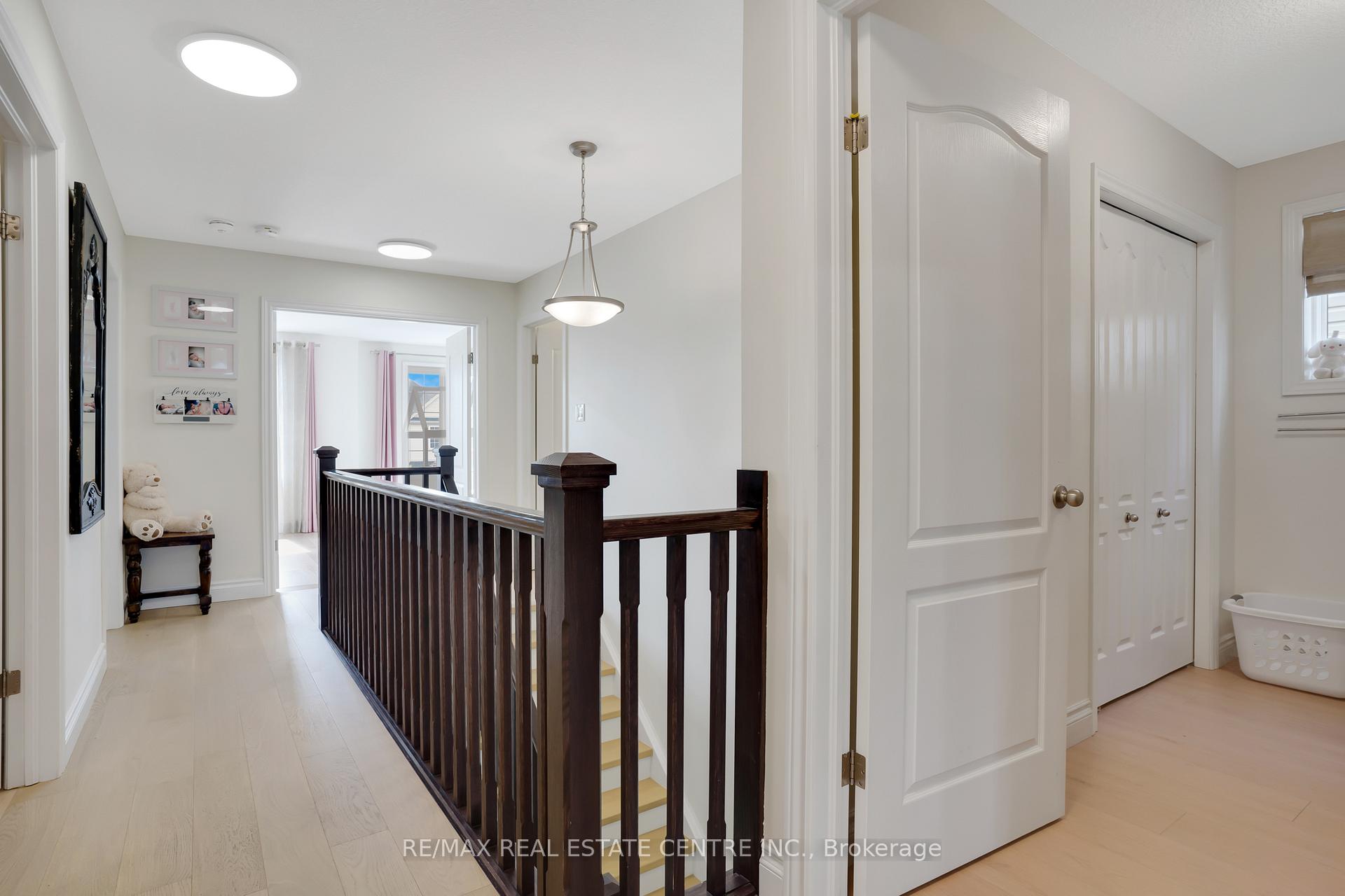 Photo 17 of 46 Stillwater Street, Kitchener — HOMEH