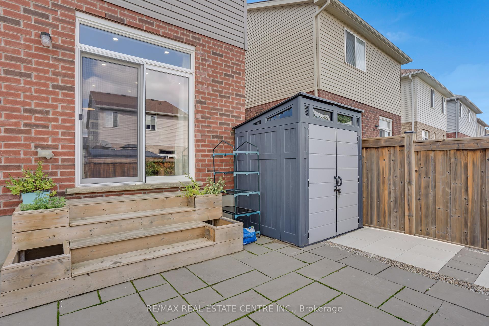Photo 39 of 46 Stillwater Street, Kitchener — HOMEH