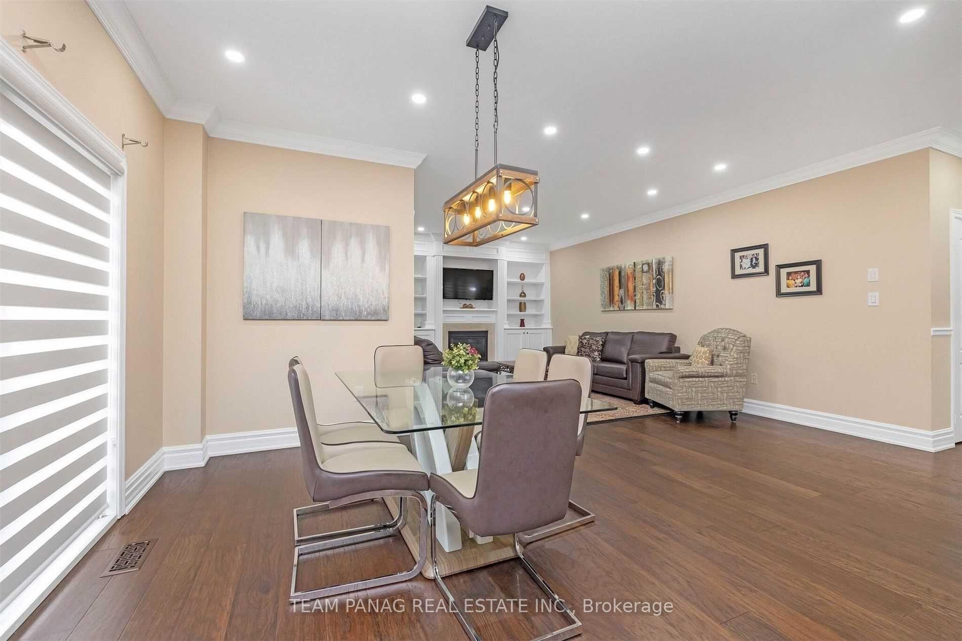 Photo 36 of 73 Louvain Drive, Brampton, Vales of Castlemore North — HOMEH
