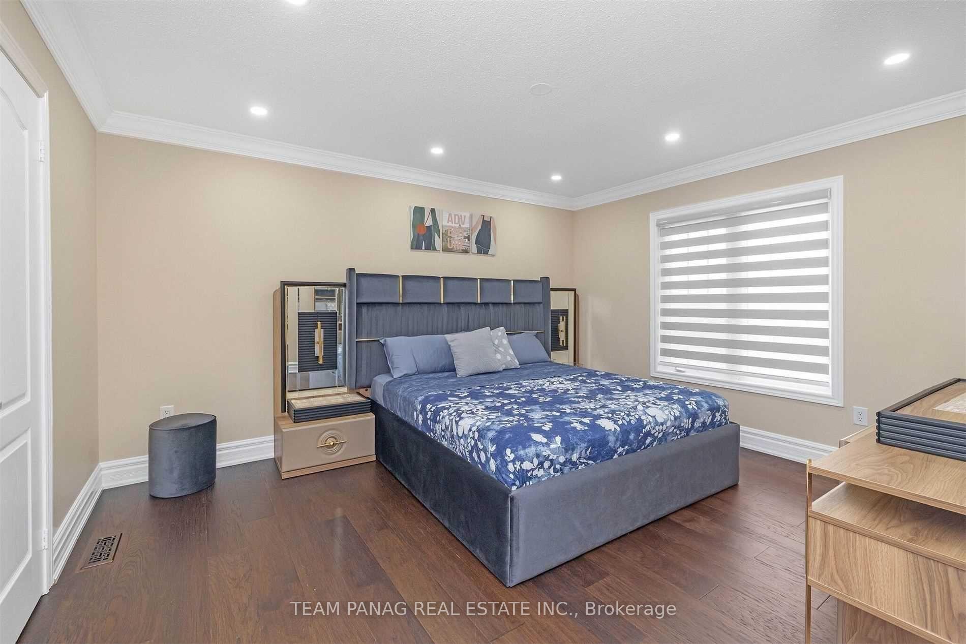 Photo 22 of 73 Louvain Drive, Brampton, Vales of Castlemore North — HOMEH