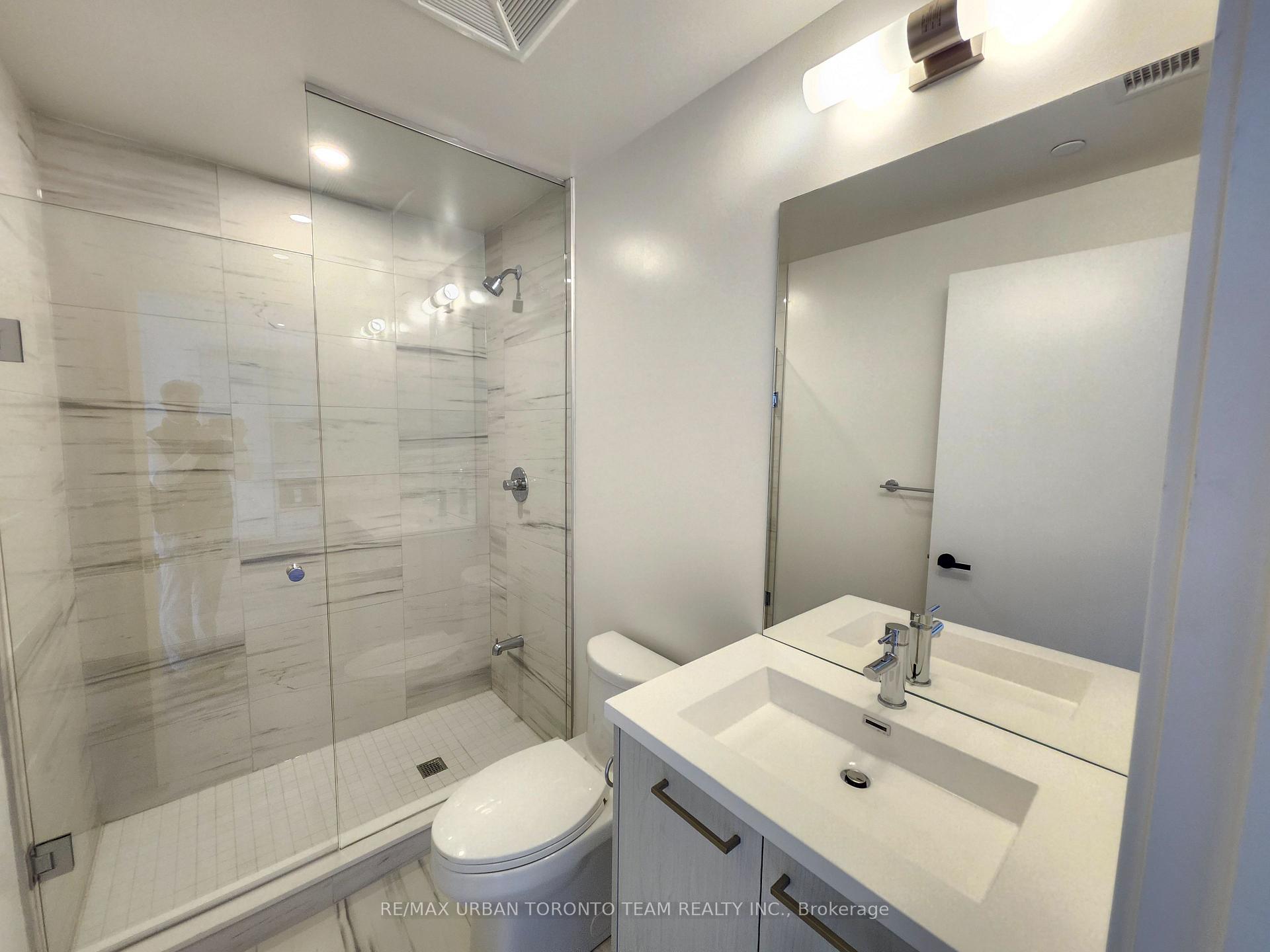 Photo 9 of Unit 4103, 28 Interchange Way, Vaughan, Vaughan Corporate Centre — HOMEH