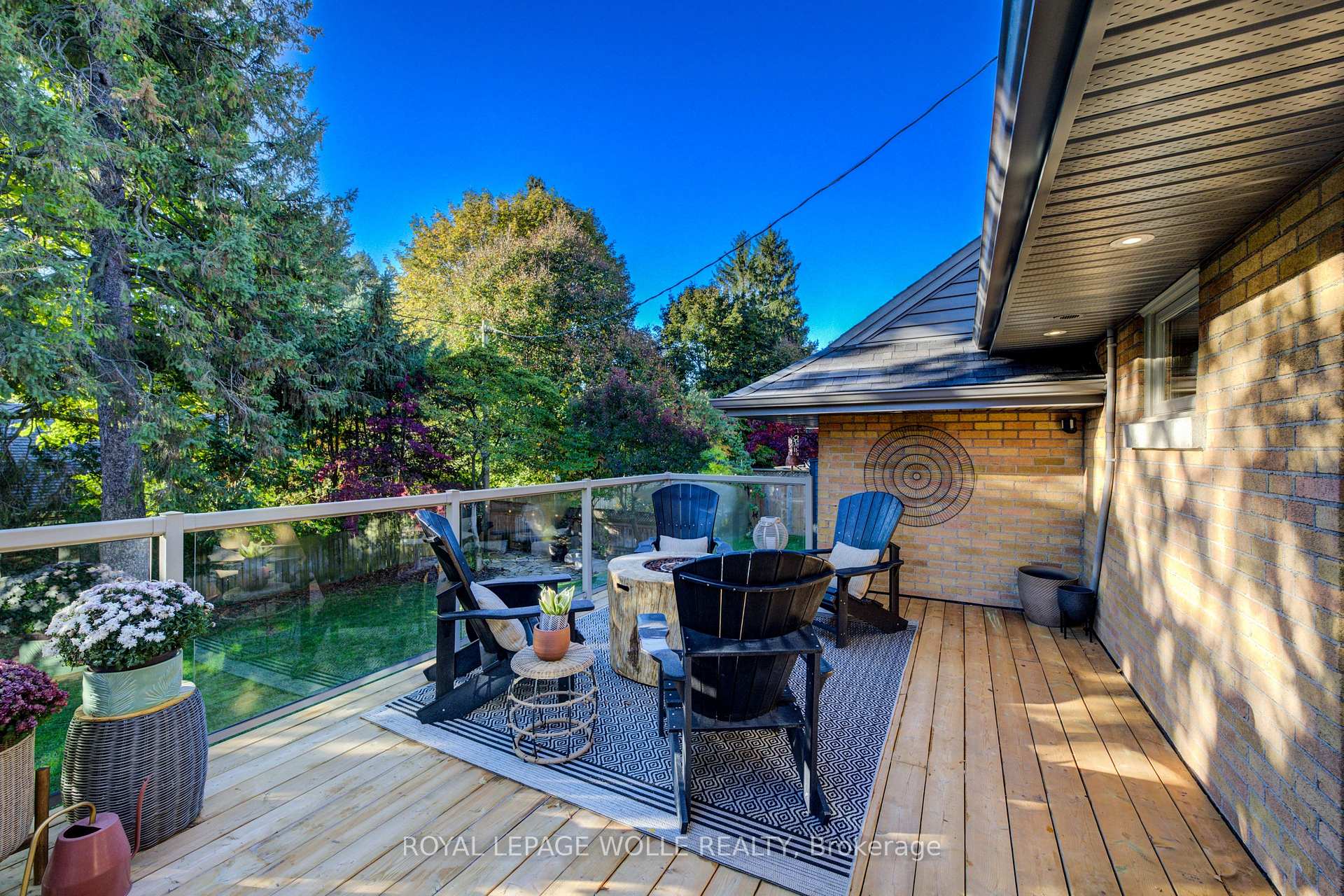 Photo 46 of 191 John Street W, Waterloo — HOMEH