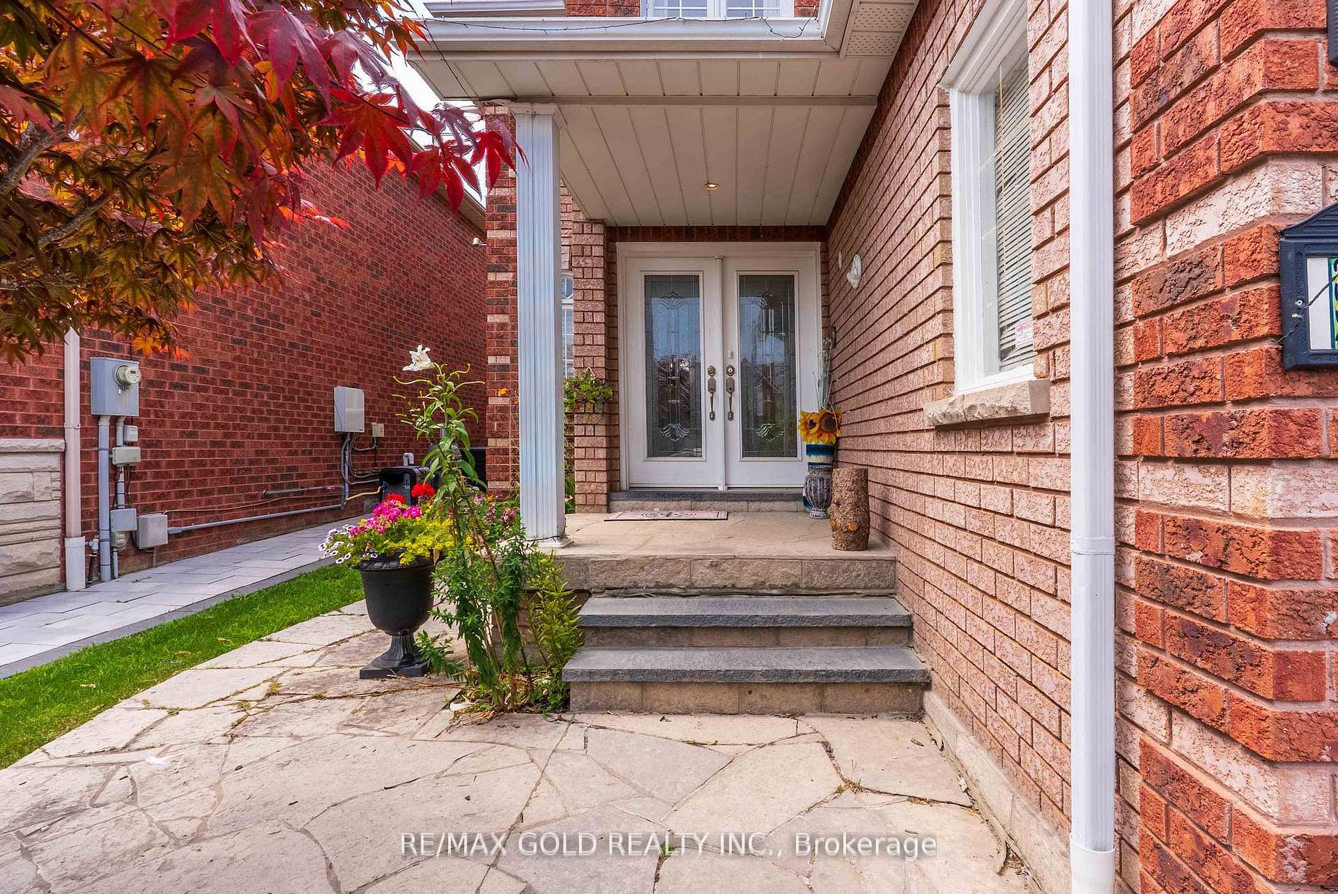 Photo 27 of 14 Country Stroll Crescent, Caledon, Bolton West — HOMEH